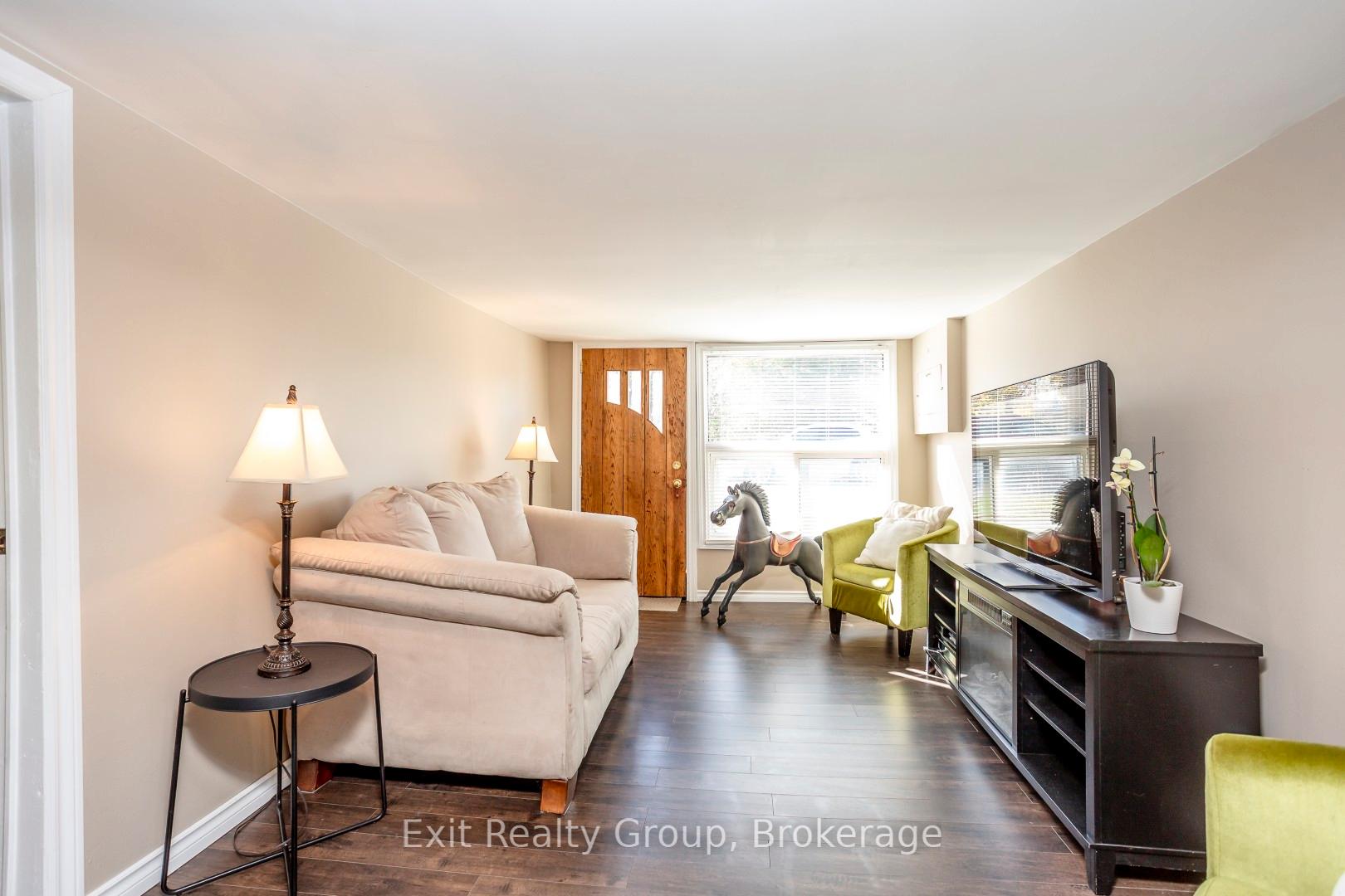 Photo 11 of 127 Leopold Street, Quinte West, Trenton Ward — HOMEH