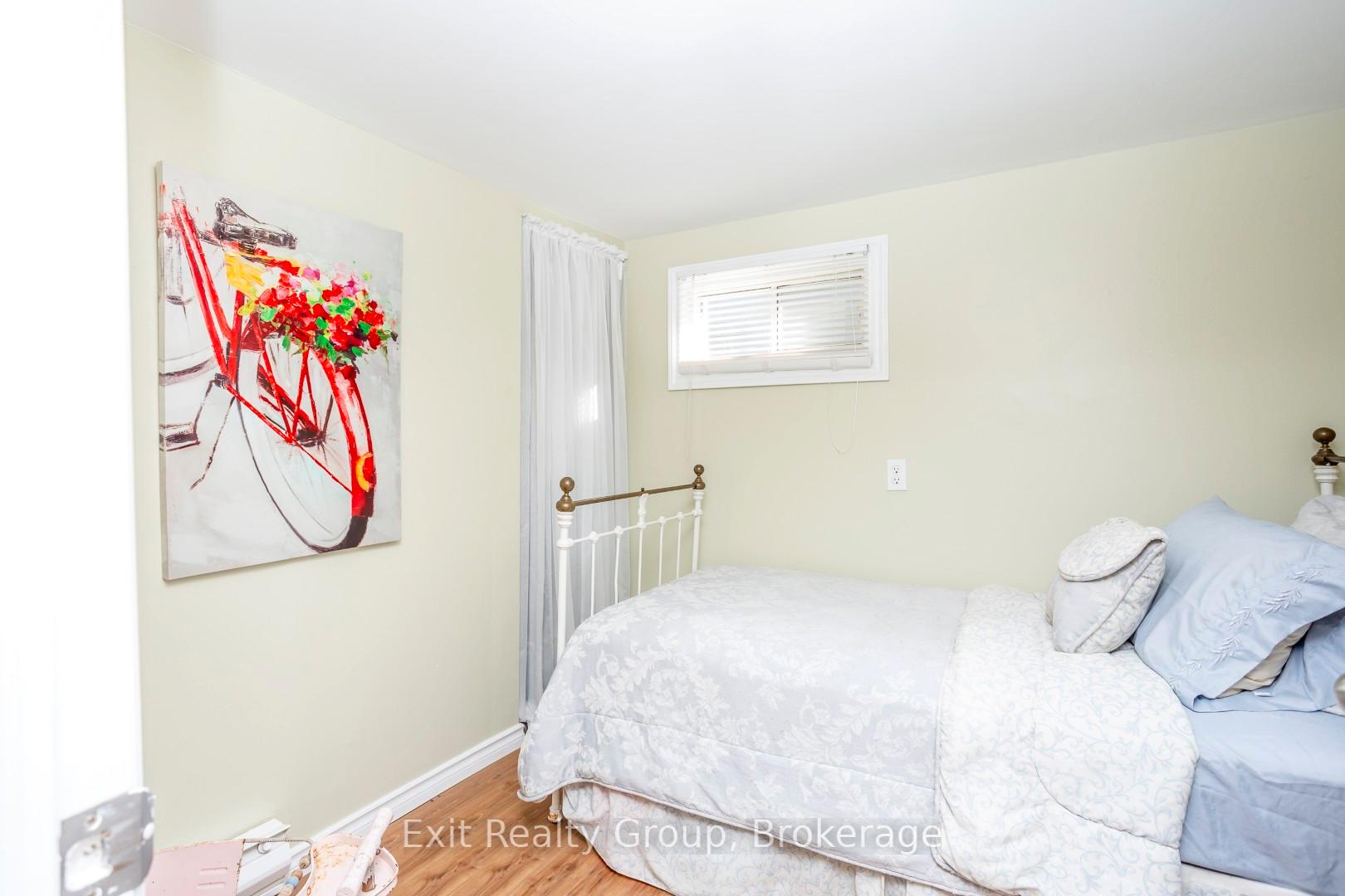 Photo 14 of 127 Leopold Street, Quinte West, Trenton Ward — HOMEH