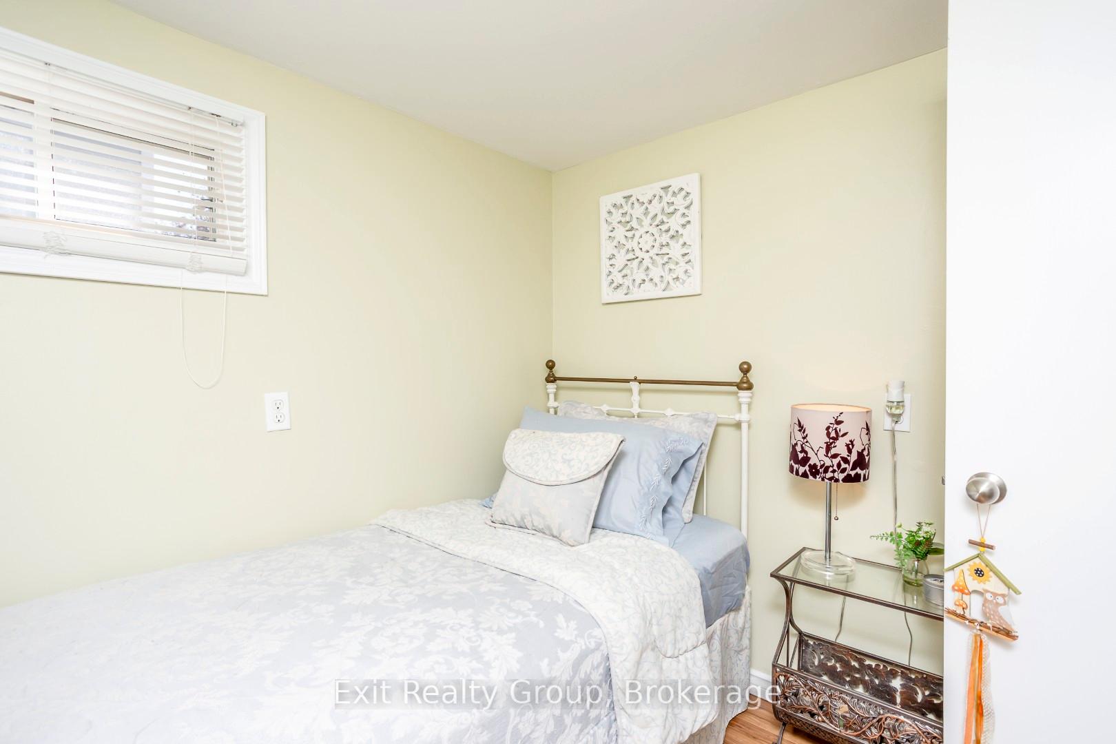 Photo 16 of 127 Leopold Street, Quinte West, Trenton Ward — HOMEH