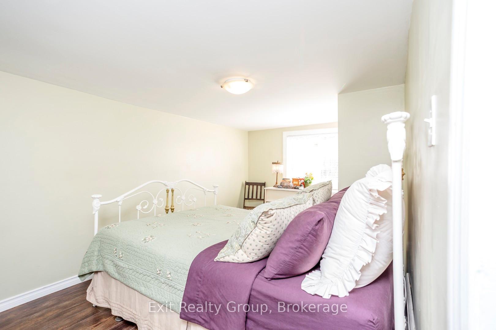 Photo 17 of 127 Leopold Street, Quinte West, Trenton Ward — HOMEH