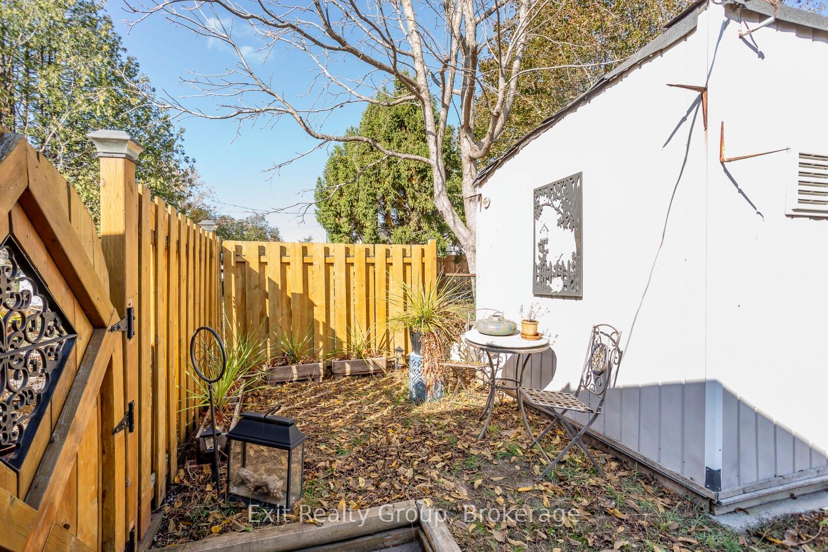 Photo 26 of 127 Leopold Street, Quinte West, Trenton Ward — HOMEH
