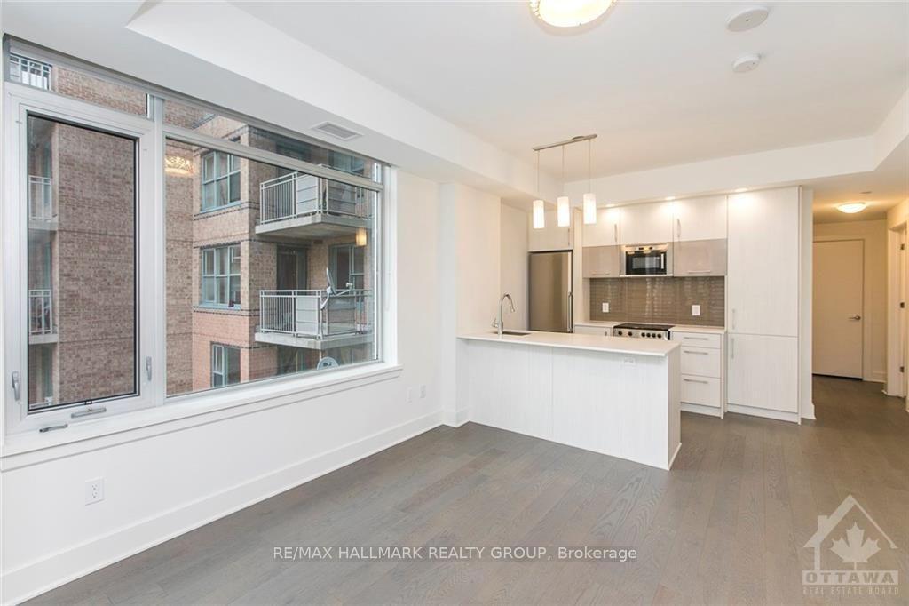 Photo 5 of Unit 905, 255 Bay Street, Ottawa, Ottawa Centre — HOMEH