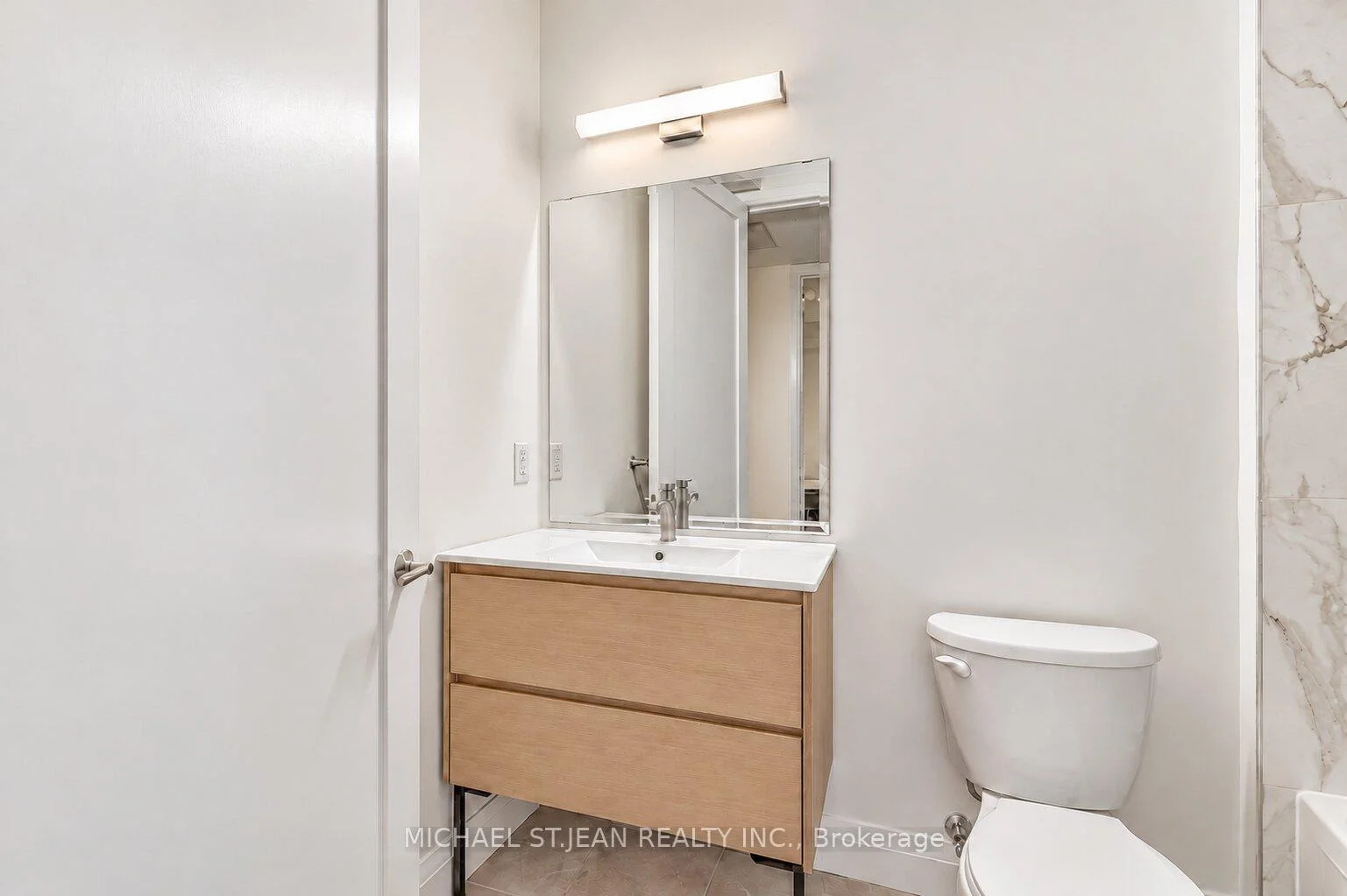Photo 24 of 909-112 King Street E, Hamilton, Beasley — HOMEH
