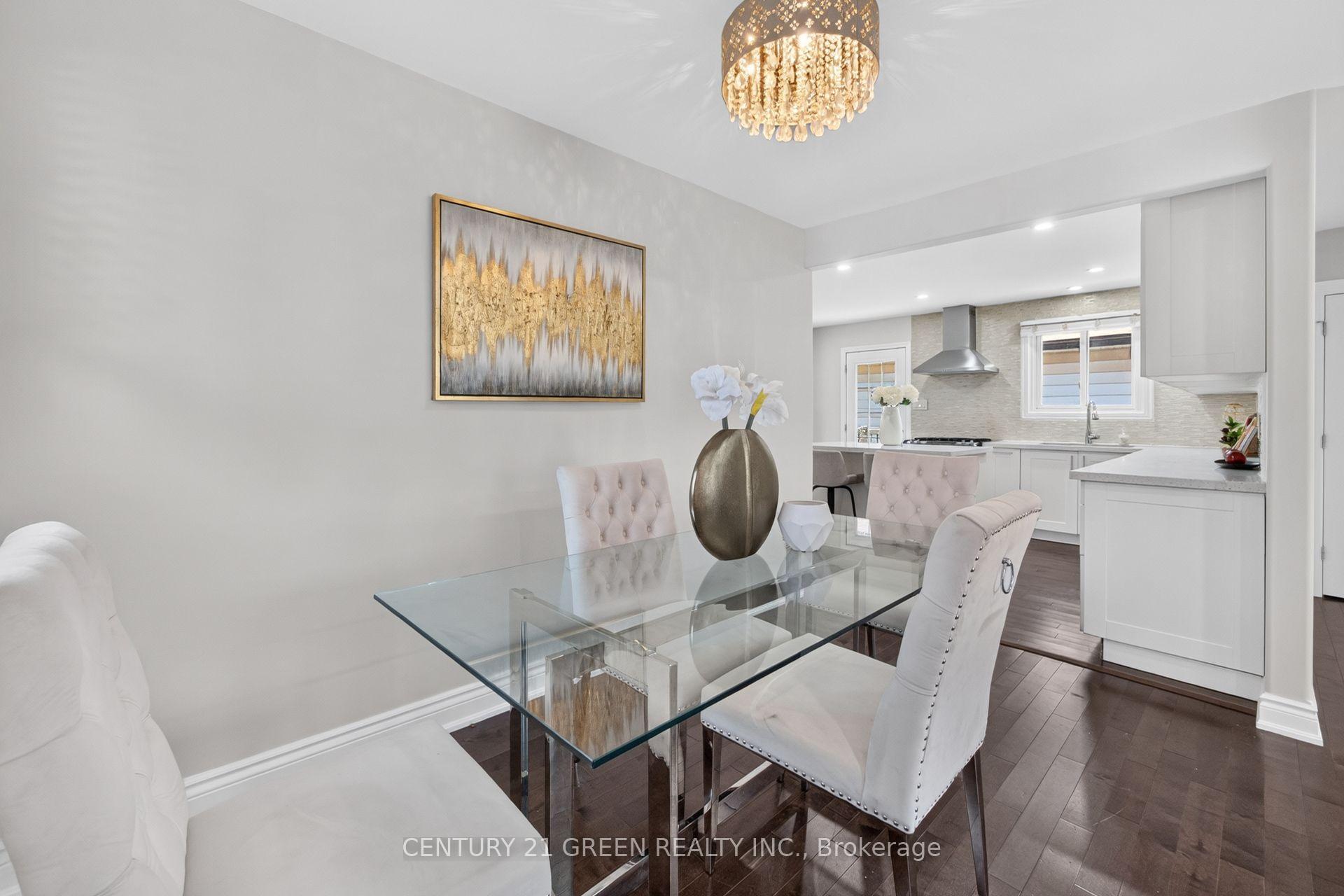 Photo 11 of 22 Quaker Crescent, Hamilton, Quinndale — HOMEH