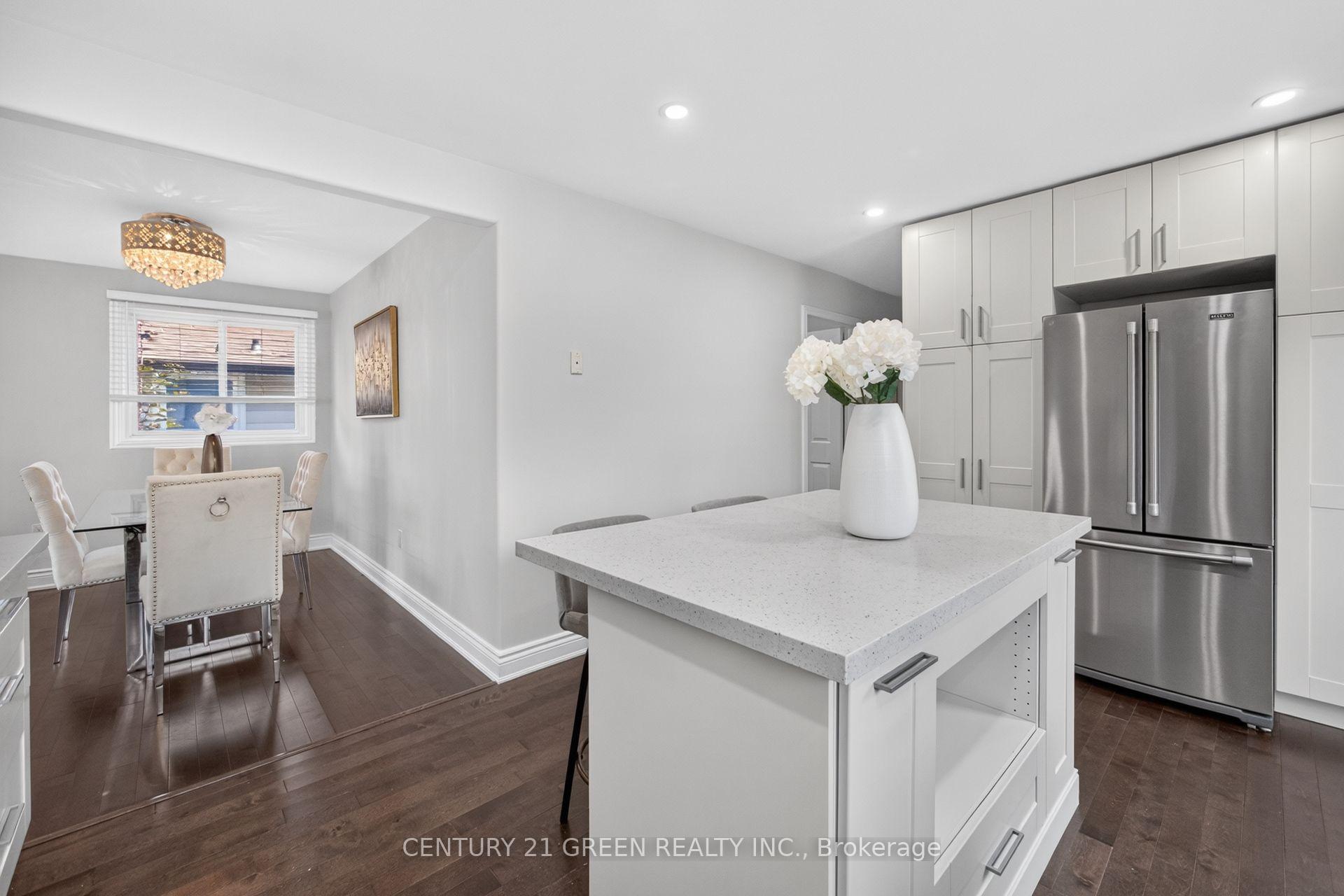 Photo 20 of 22 Quaker Crescent, Hamilton, Quinndale — HOMEH