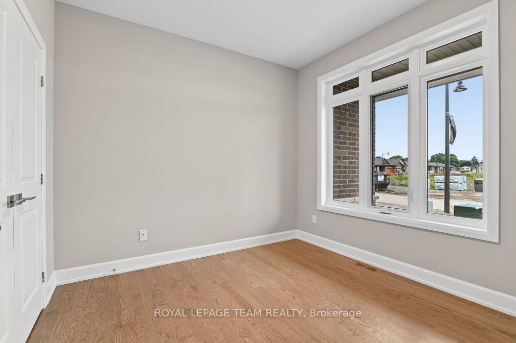 Photo 4 of 1217 Potter Drive, Brockville, Brockville — HOMEH