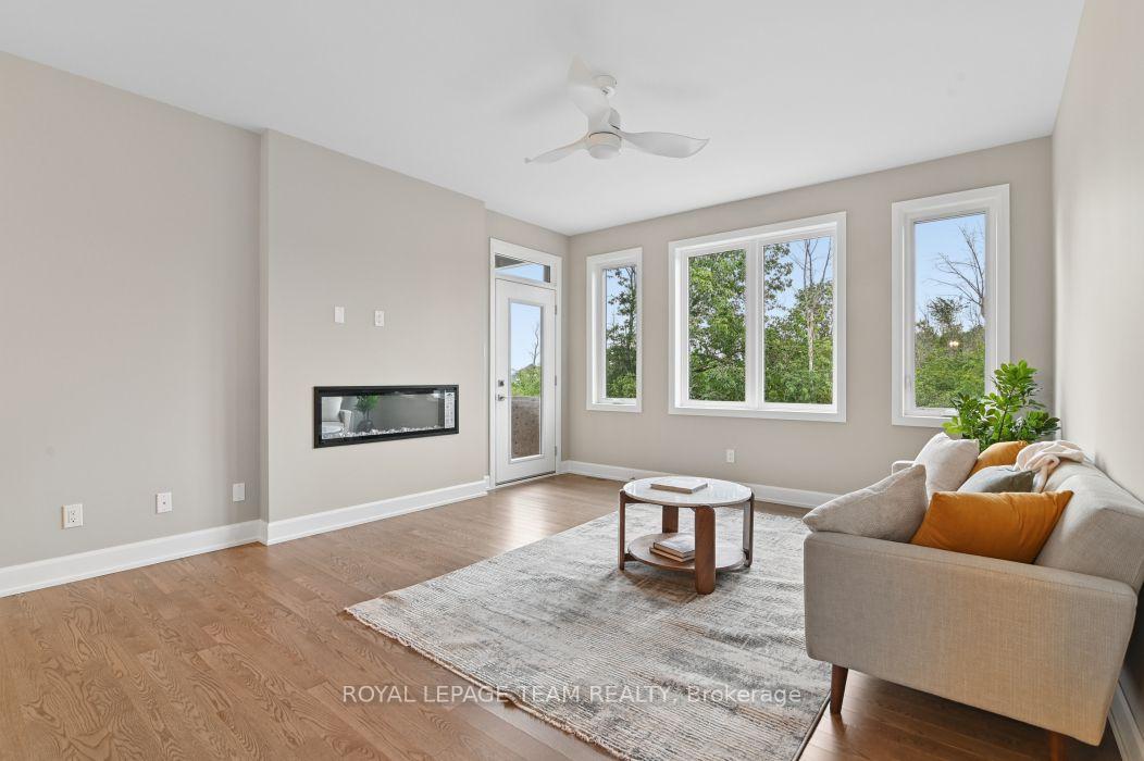 Photo 15 of 1217 Potter Drive, Brockville, Brockville — HOMEH