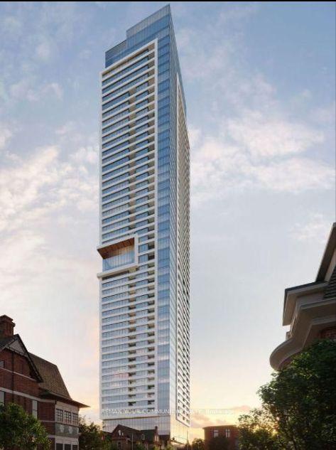 Front of Unit 5102, 609 Sherbourne Street