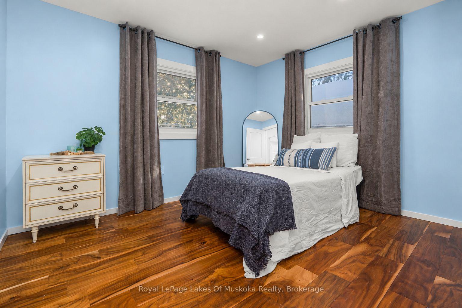 Photo 12 of 30 Kitchen Road S, Huntsville, Chaffey — HOMEH