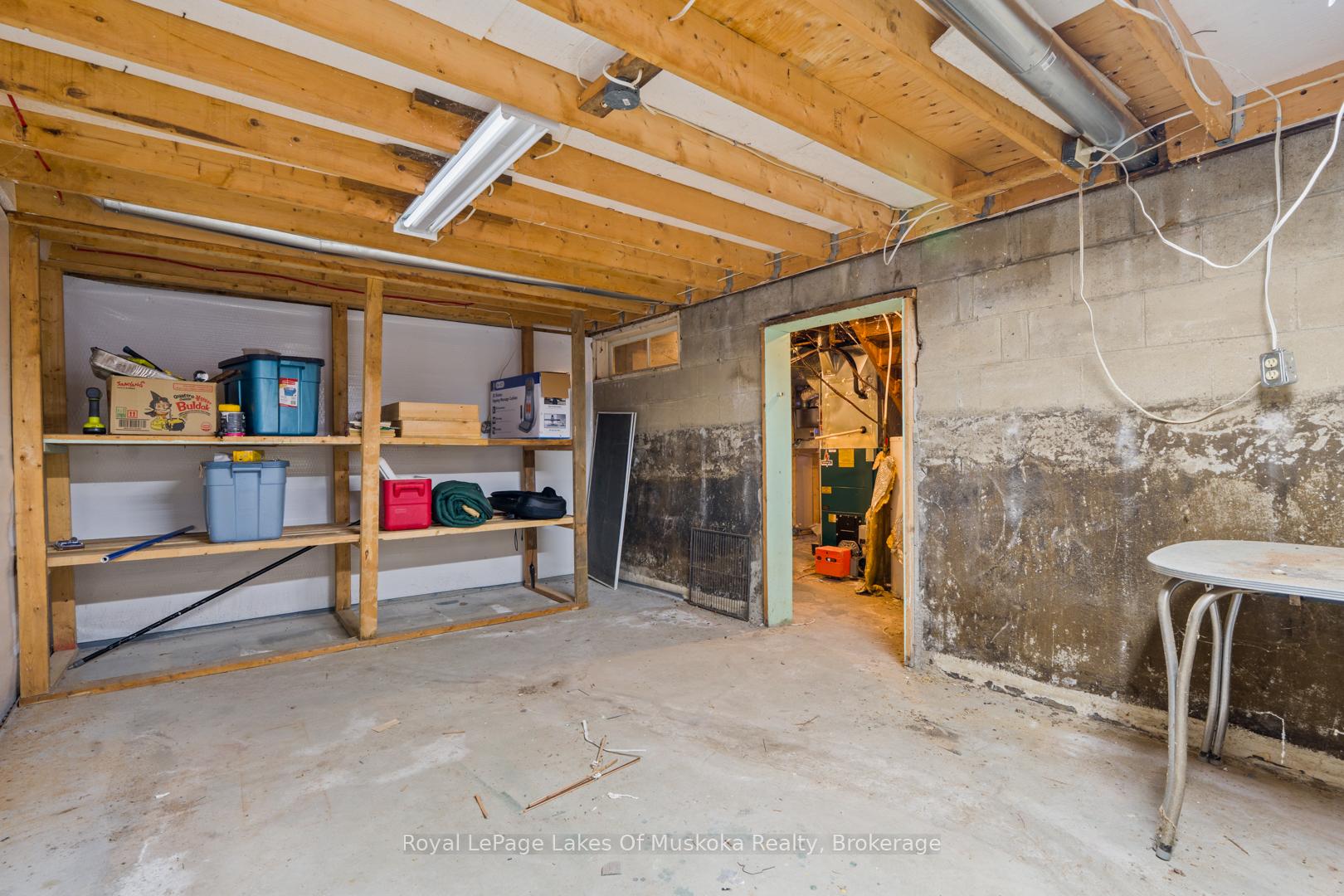 Photo 23 of 30 Kitchen Road S, Huntsville, Chaffey — HOMEH