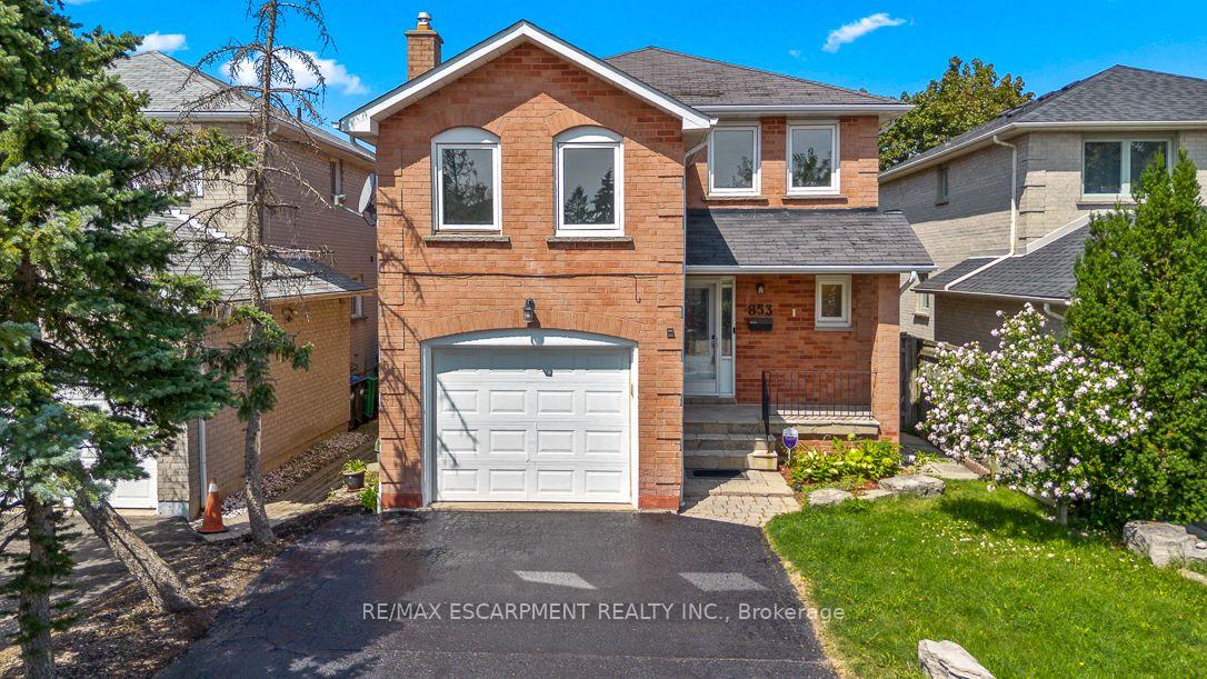 Front of 853 Apple Gate Court