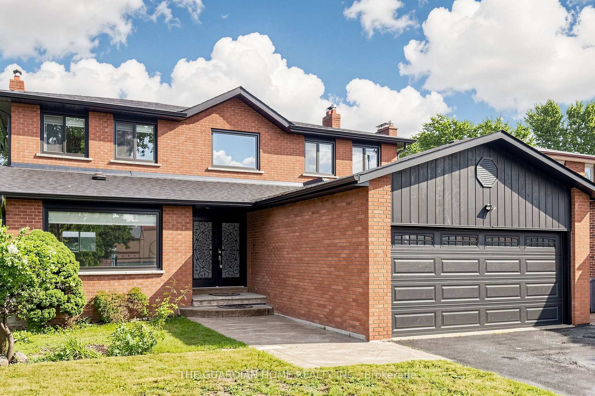 Photo 1 of 421 Carrville Road, Richmond Hill, South Richvale — HOMEH