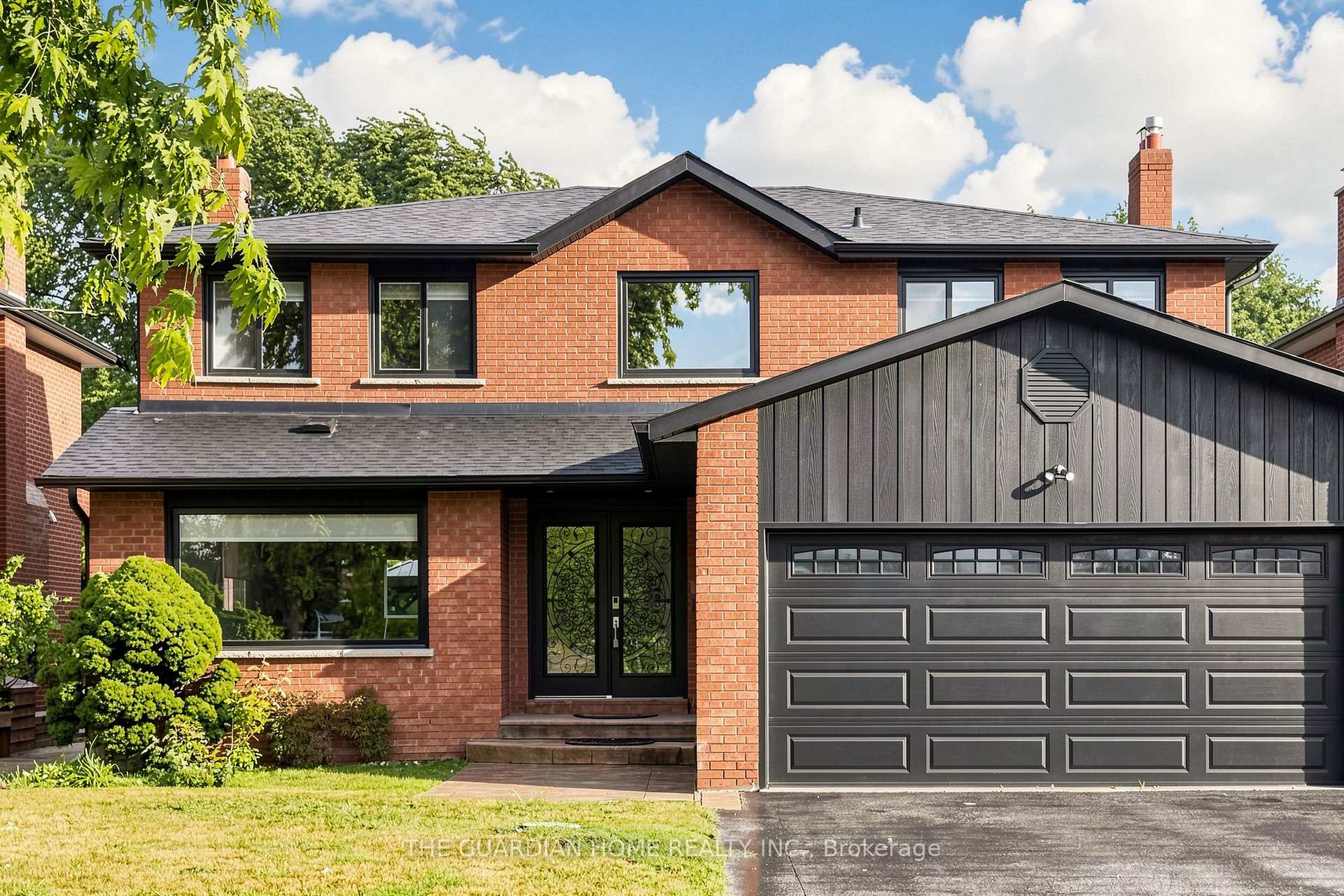 Photo 2 of 421 Carrville Road, Richmond Hill, South Richvale — HOMEH