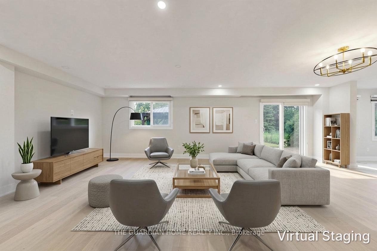 Photo 4 of 421 Carrville Road, Richmond Hill, South Richvale — HOMEH
