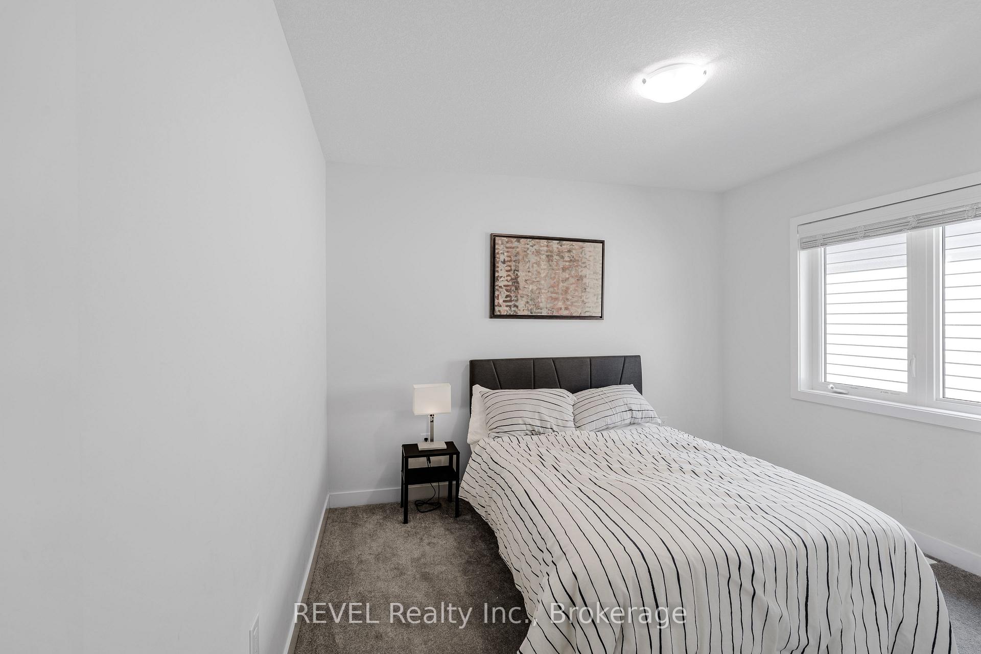 Photo 23 of 111 Sunflower Crescent, Thorold, Hurricane/Merrittville — HOMEH