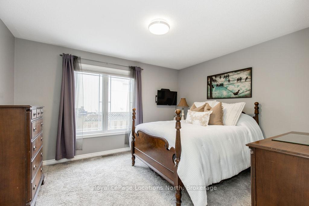 Photo 16 of 1094 River Road W, Wasaga Beach — HOMEH