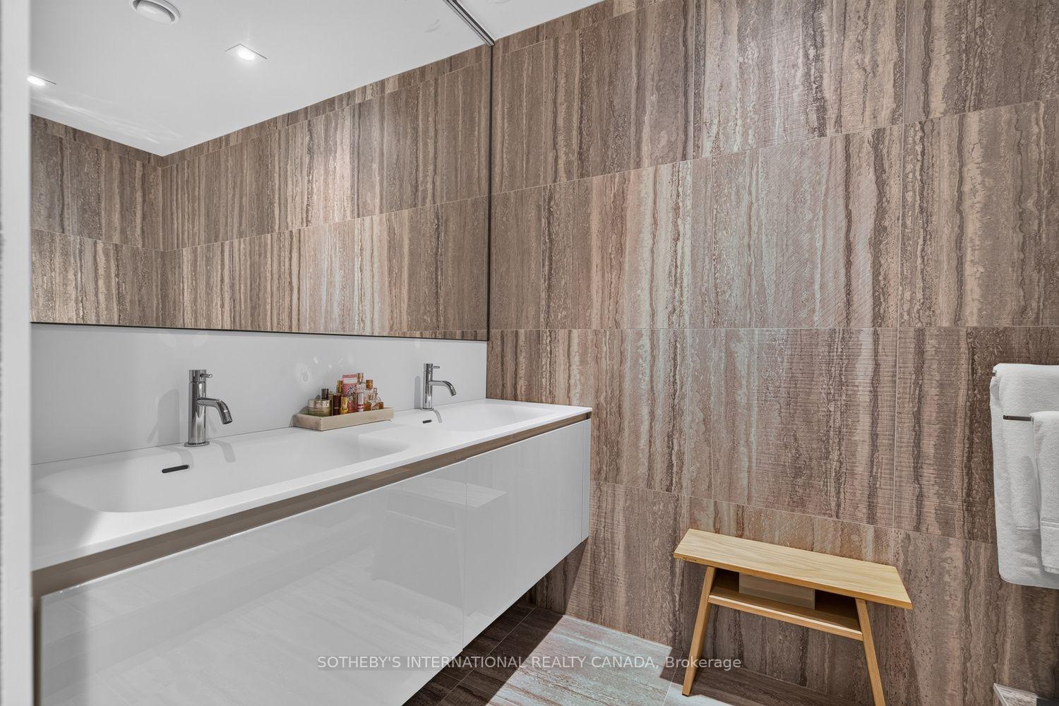 Photo 17 of Unit 301, 20 Scrivener Square, Toronto, Rosedale-Moore Park — HOMEH