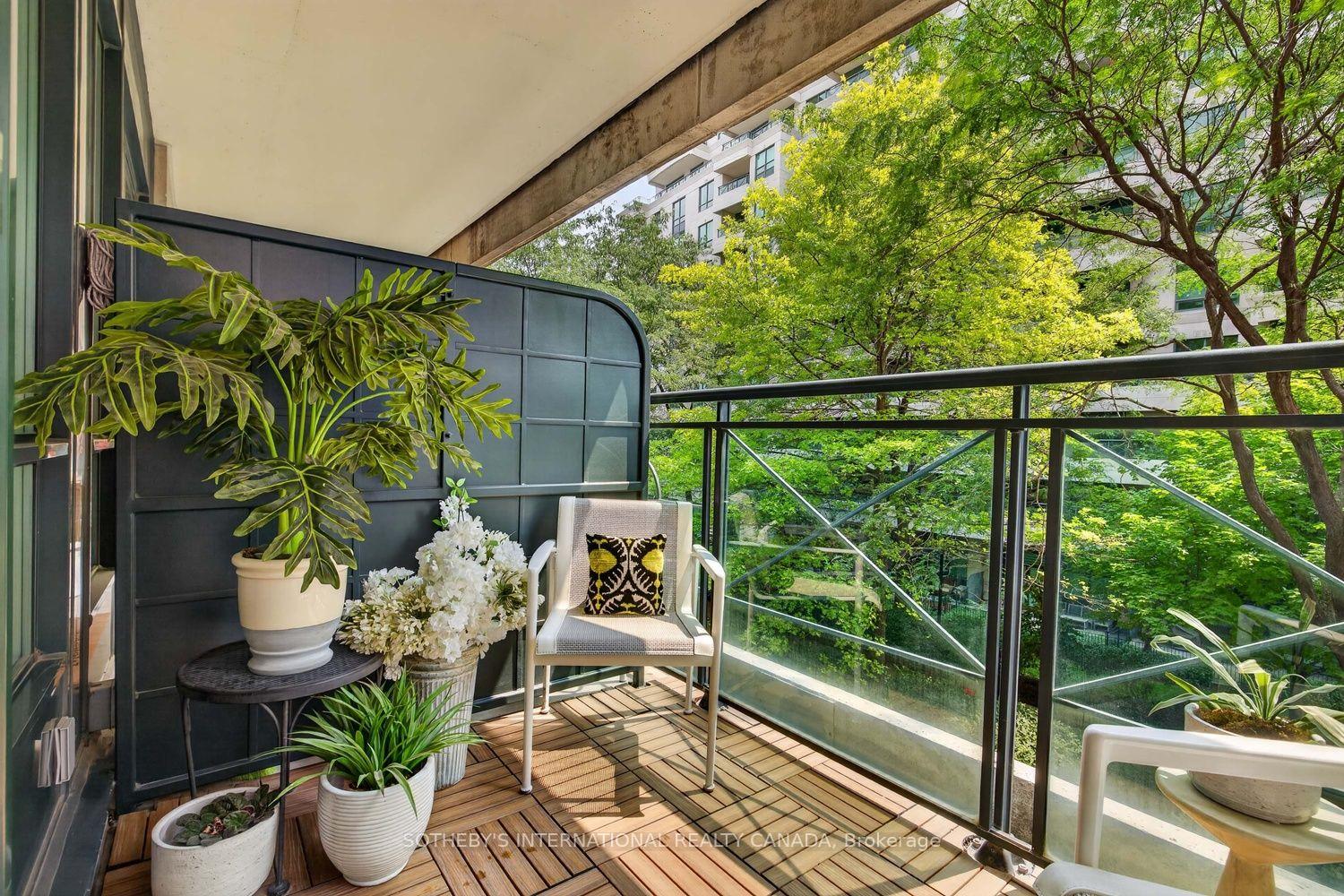 Photo 27 of Unit 301, 20 Scrivener Square, Toronto, Rosedale-Moore Park — HOMEH