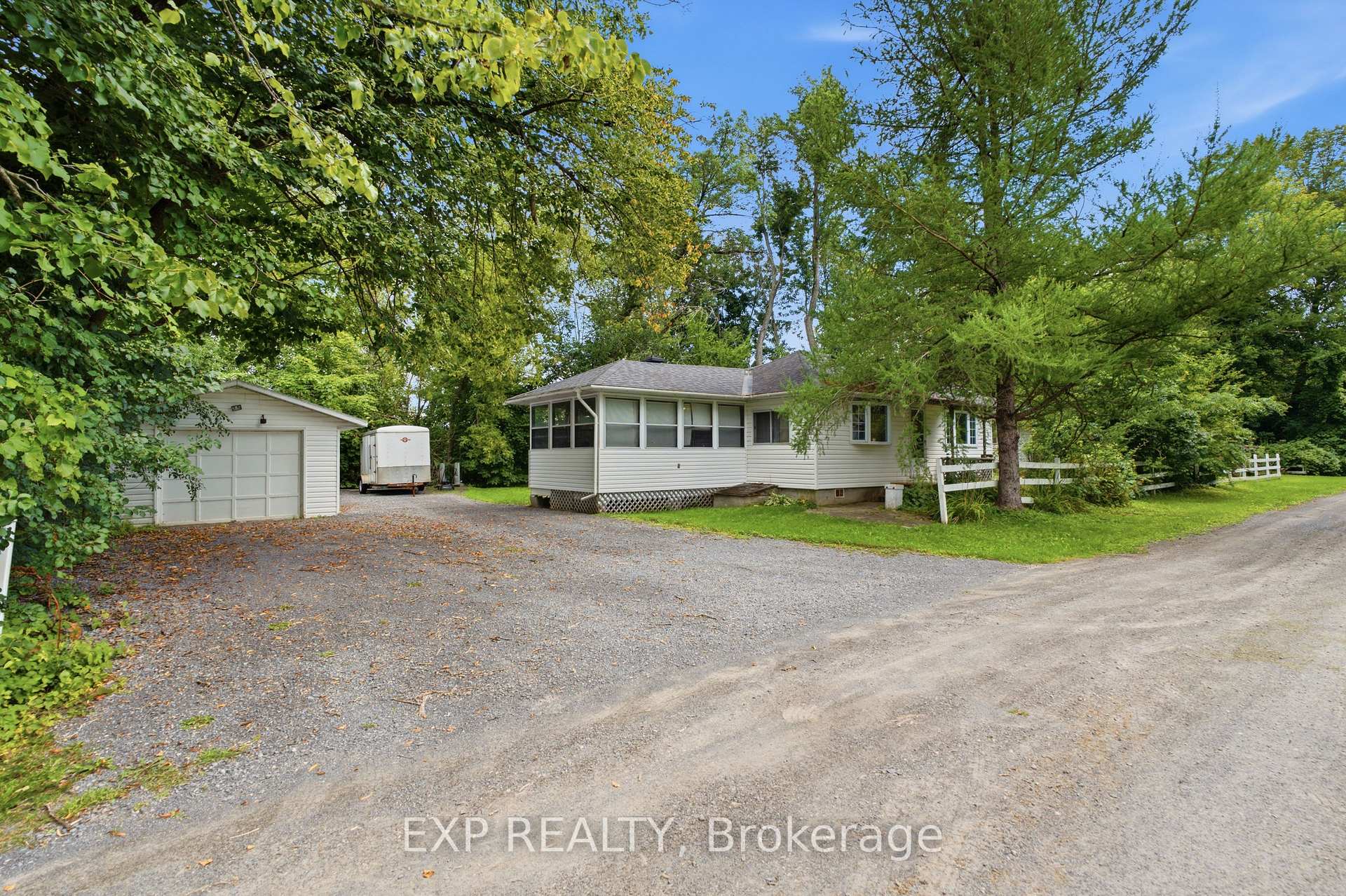 Photo 2 of 144 Ruth Street, Carleton Place, Carleton Place — HOMEH