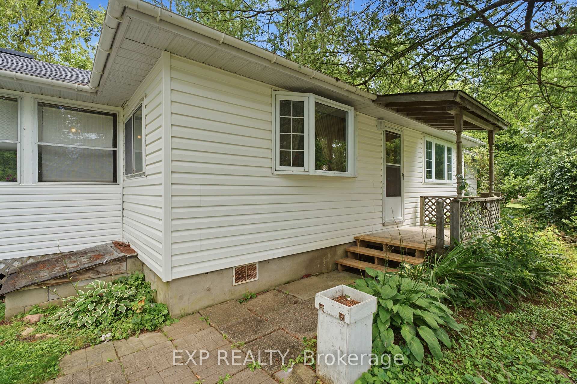 Photo 5 of 144 Ruth Street, Carleton Place, Carleton Place — HOMEH