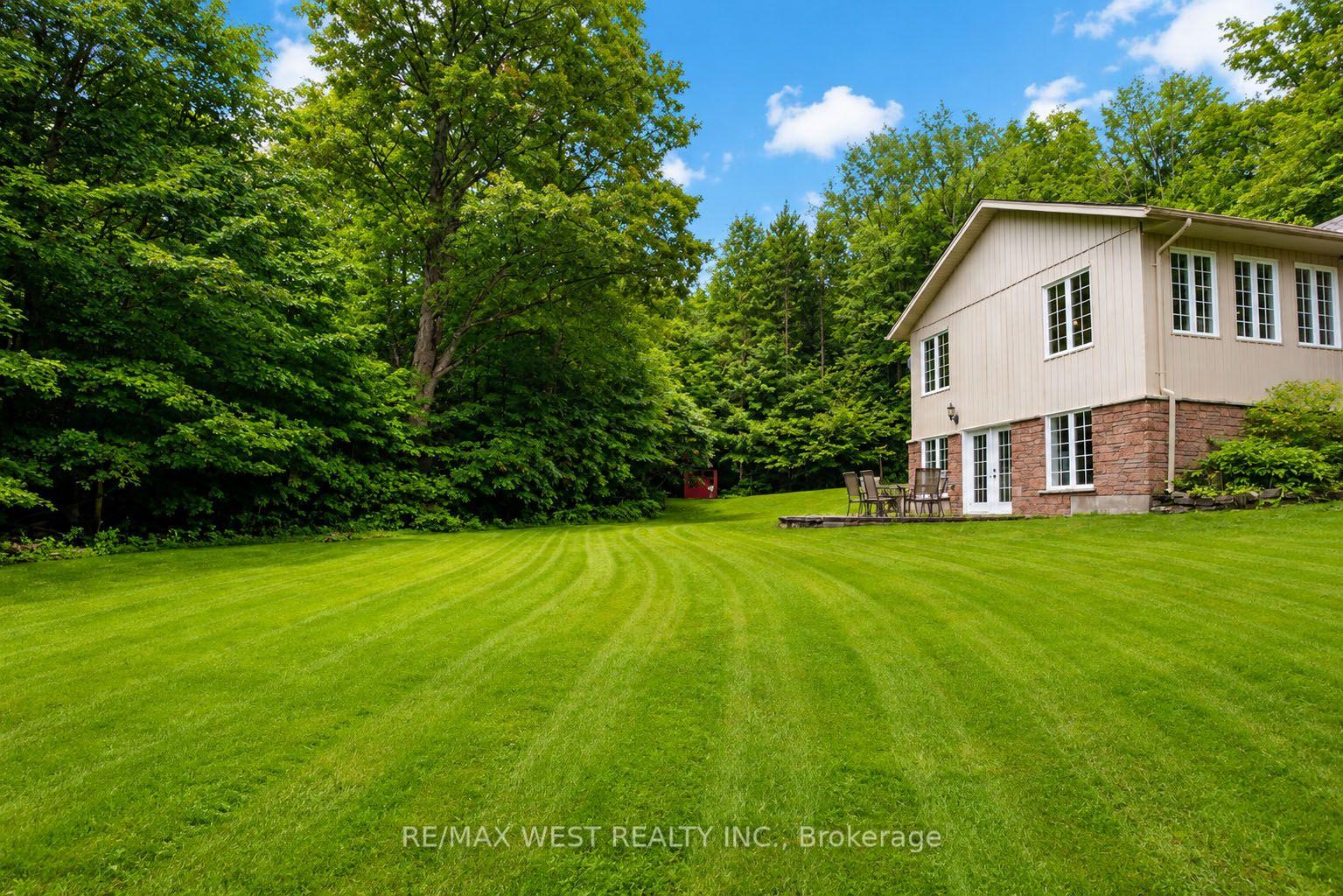 Photo 14 of 4927 25th Side Road, Essa, Rural Essa — HOMEH