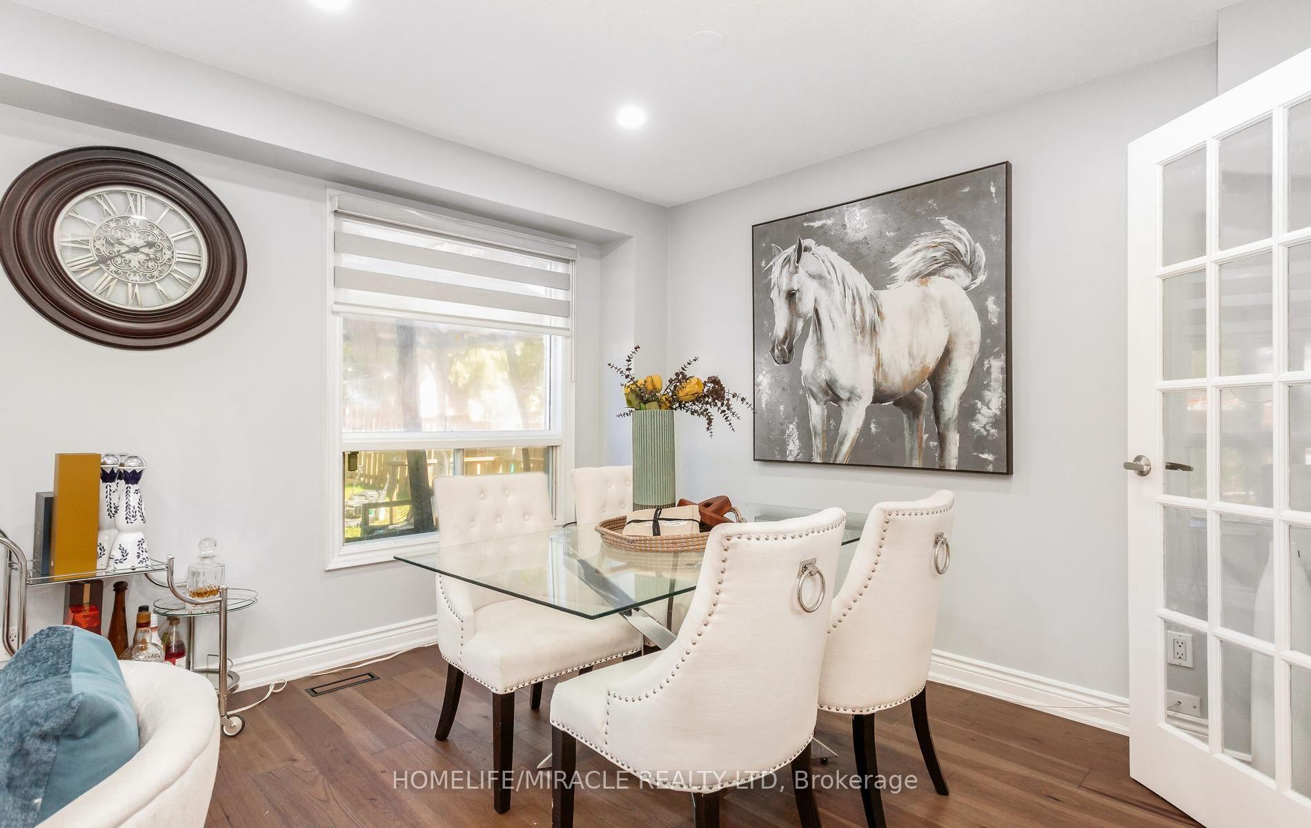 Photo 8 of 49 Newbridge Crescent, Brampton, Westgate — HOMEH