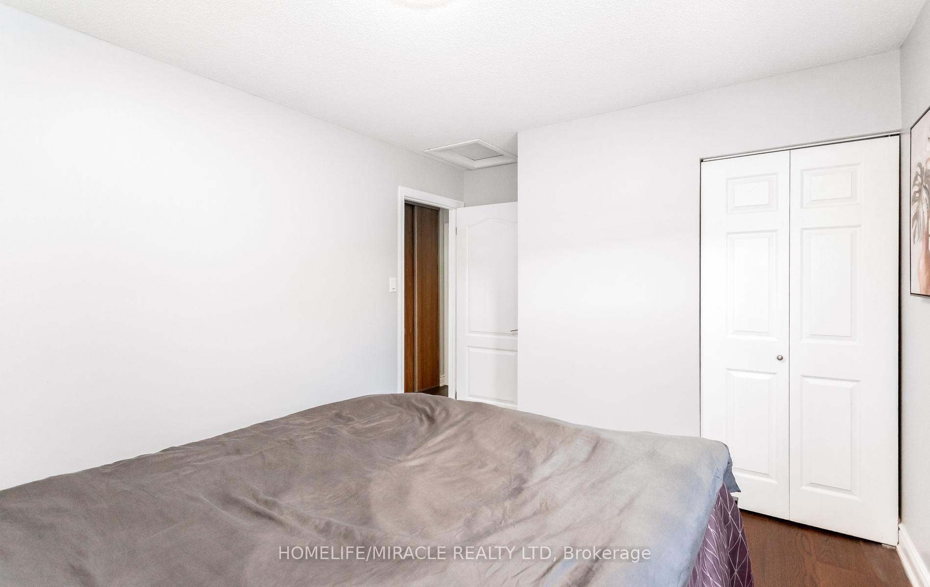 Photo 31 of 49 Newbridge Crescent, Brampton, Westgate — HOMEH
