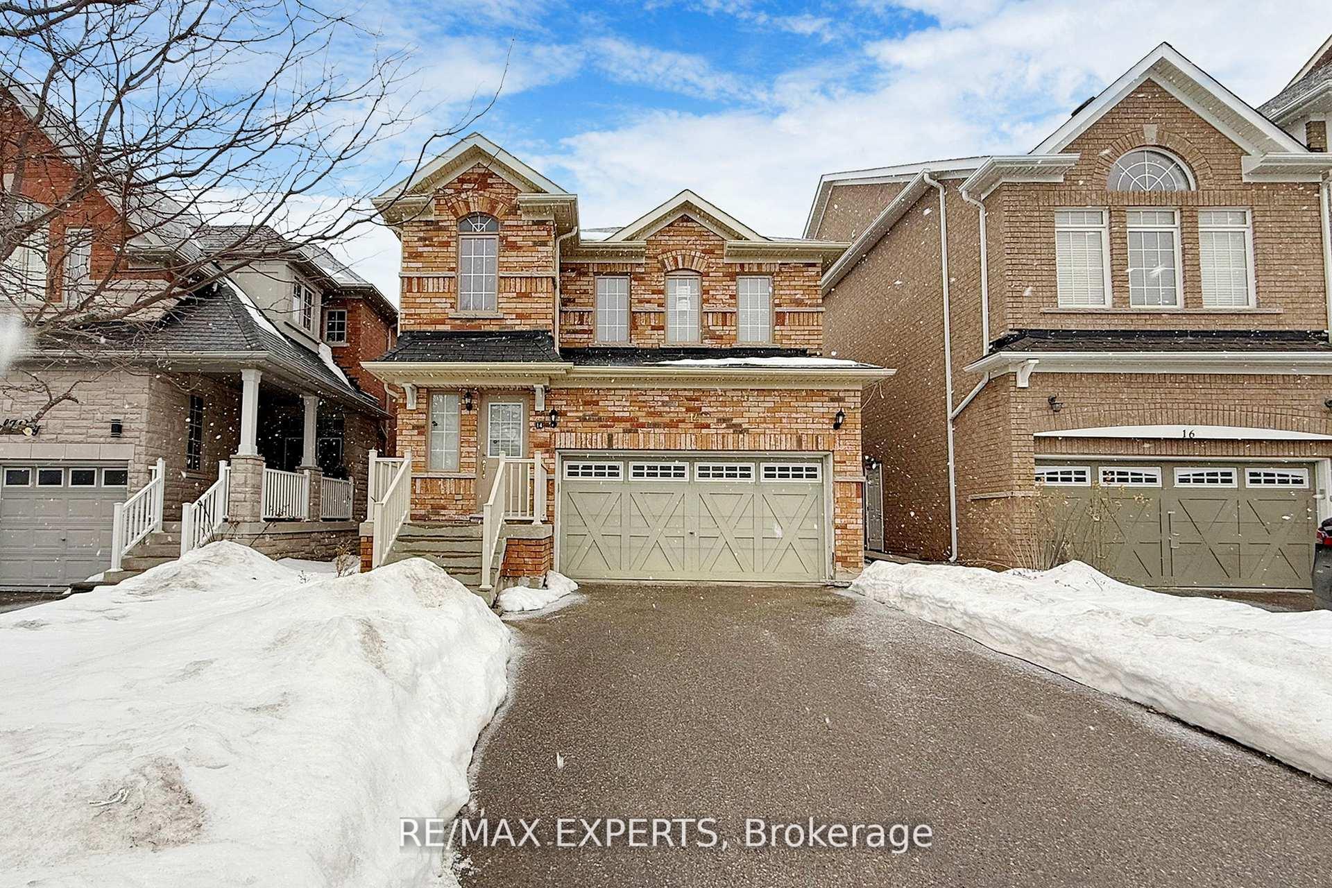Front of Unit Bsmt, 14 Snowy Owl Way