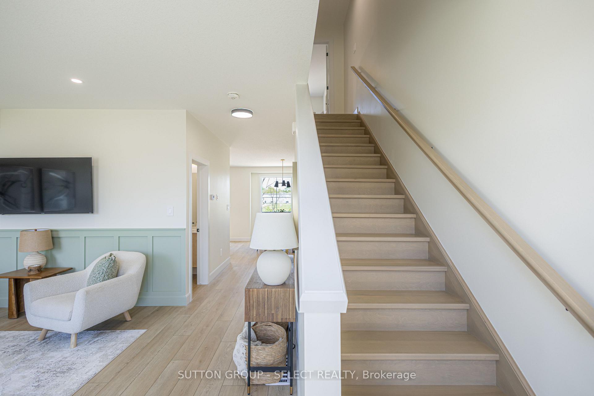 Photo 8 of Unit 26, 233 Upper Queen Street, Thames Centre, Thorndale — HOMEH