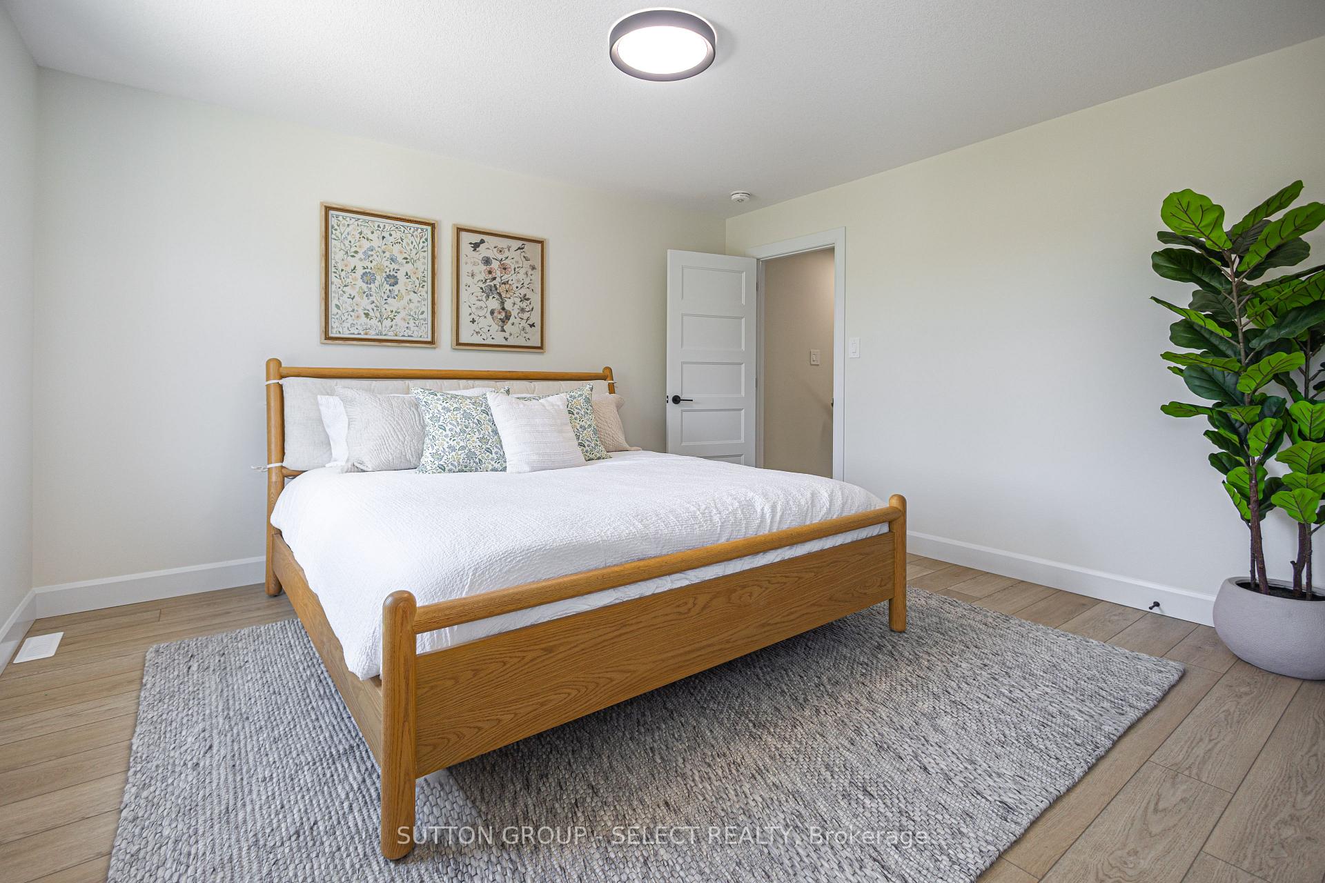 Photo 28 of Unit 26, 233 Upper Queen Street, Thames Centre, Thorndale — HOMEH
