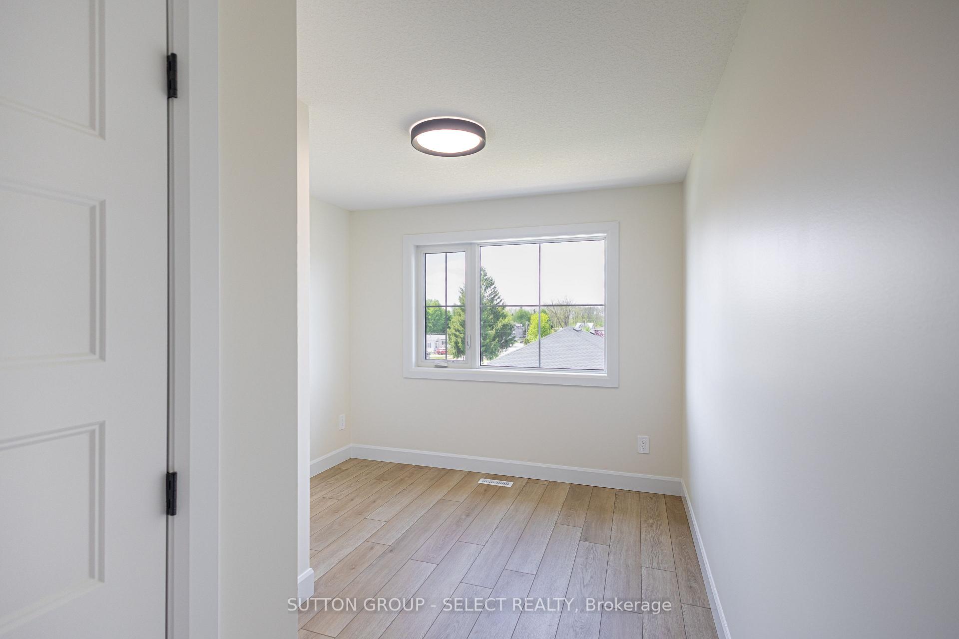 Photo 31 of Unit 26, 233 Upper Queen Street, Thames Centre, Thorndale — HOMEH