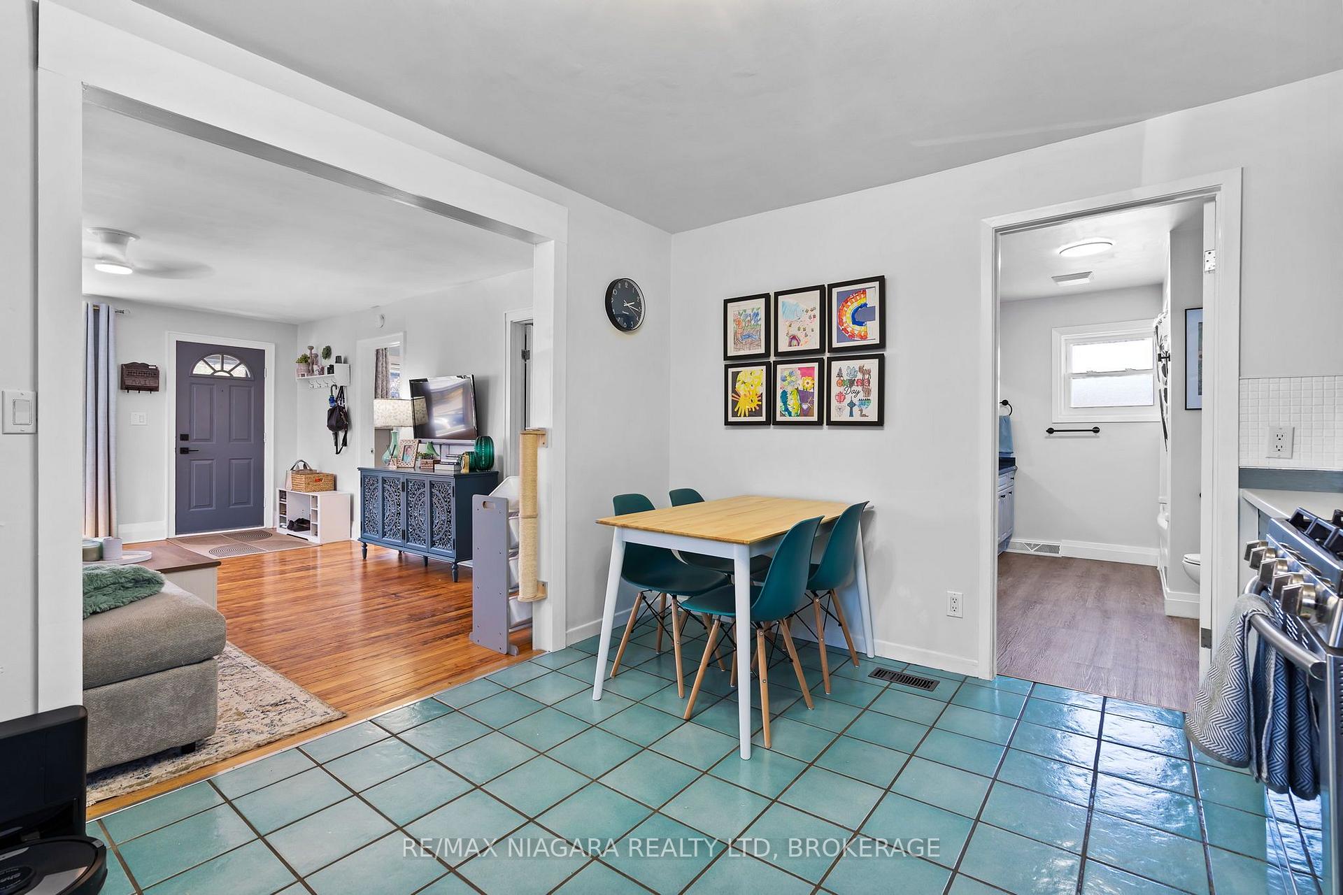 Photo 16 of 741 Elm Street, Port Colborne, Main Street — HOMEH