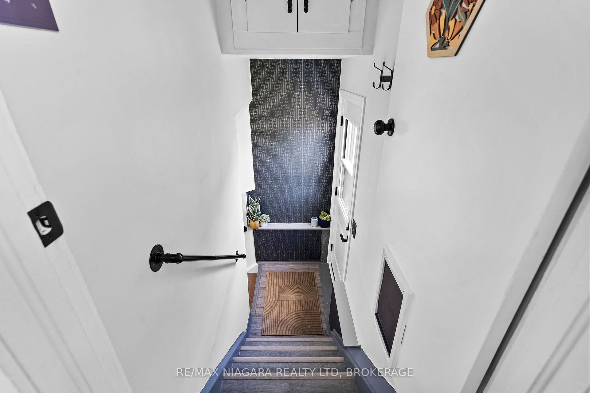 Photo 20 of 741 Elm Street, Port Colborne, Main Street — HOMEH