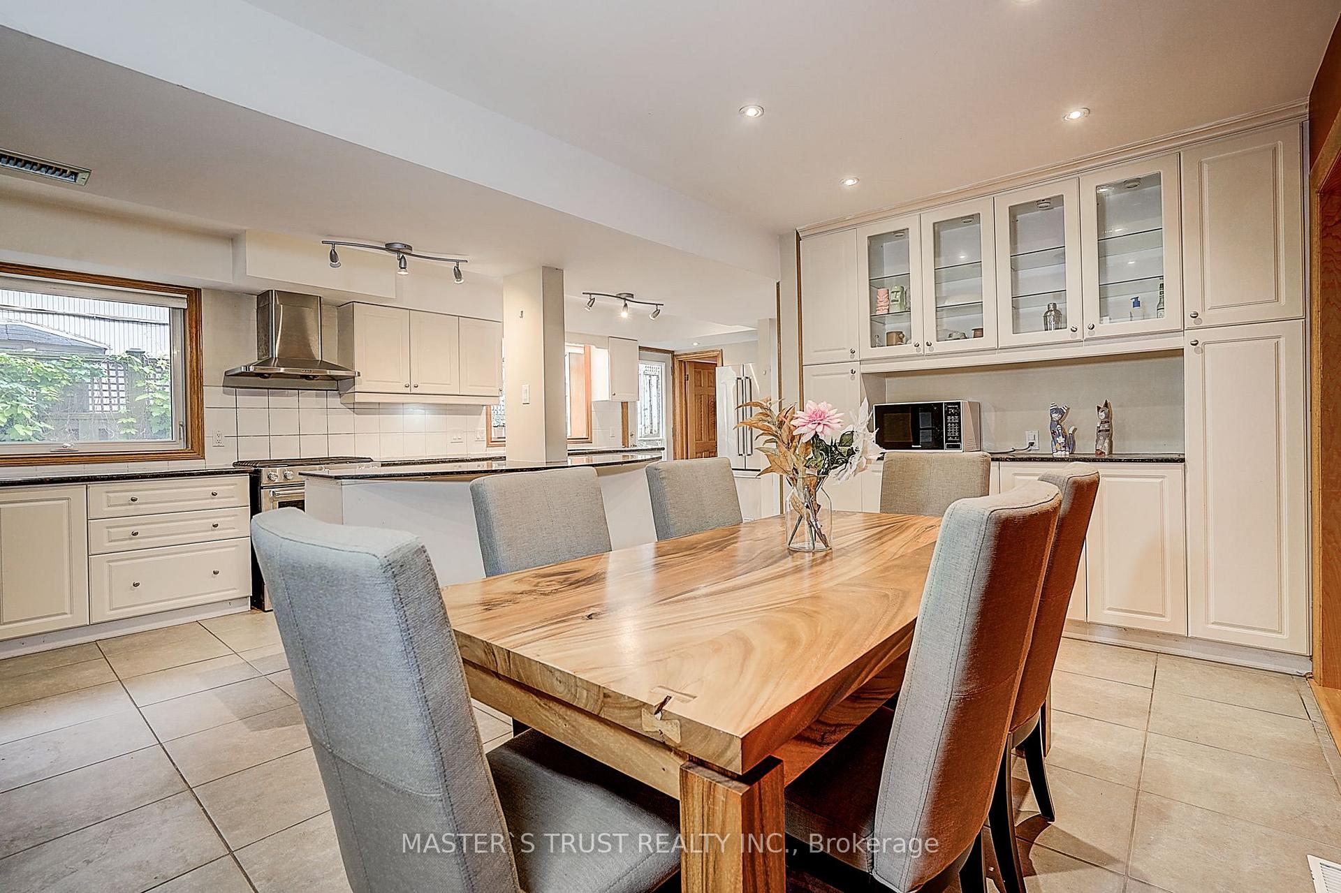 Photo 33 of 183 Birkdale Road, Scarborough, Bendale — HOMEH