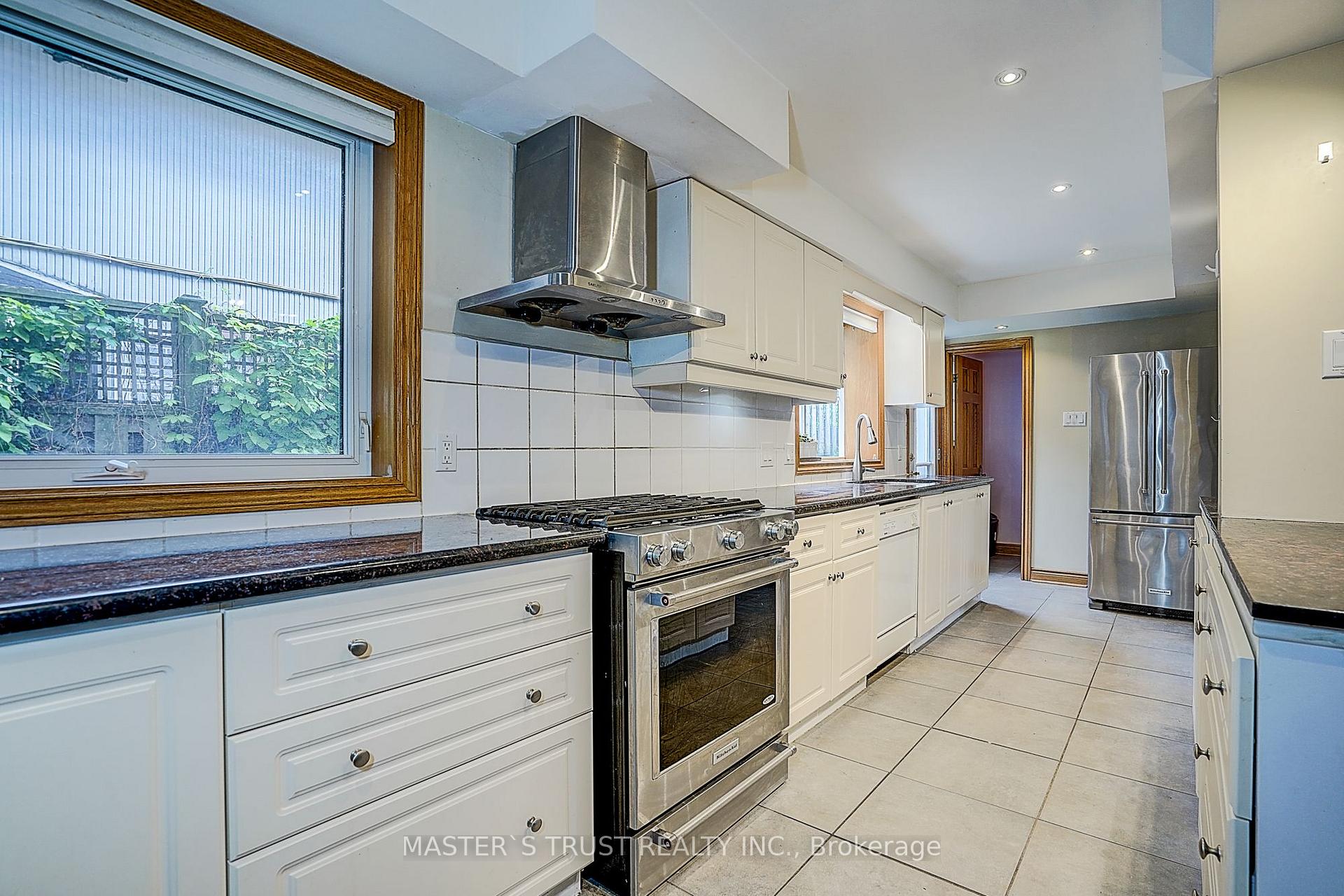 Photo 35 of 183 Birkdale Road, Scarborough, Bendale — HOMEH