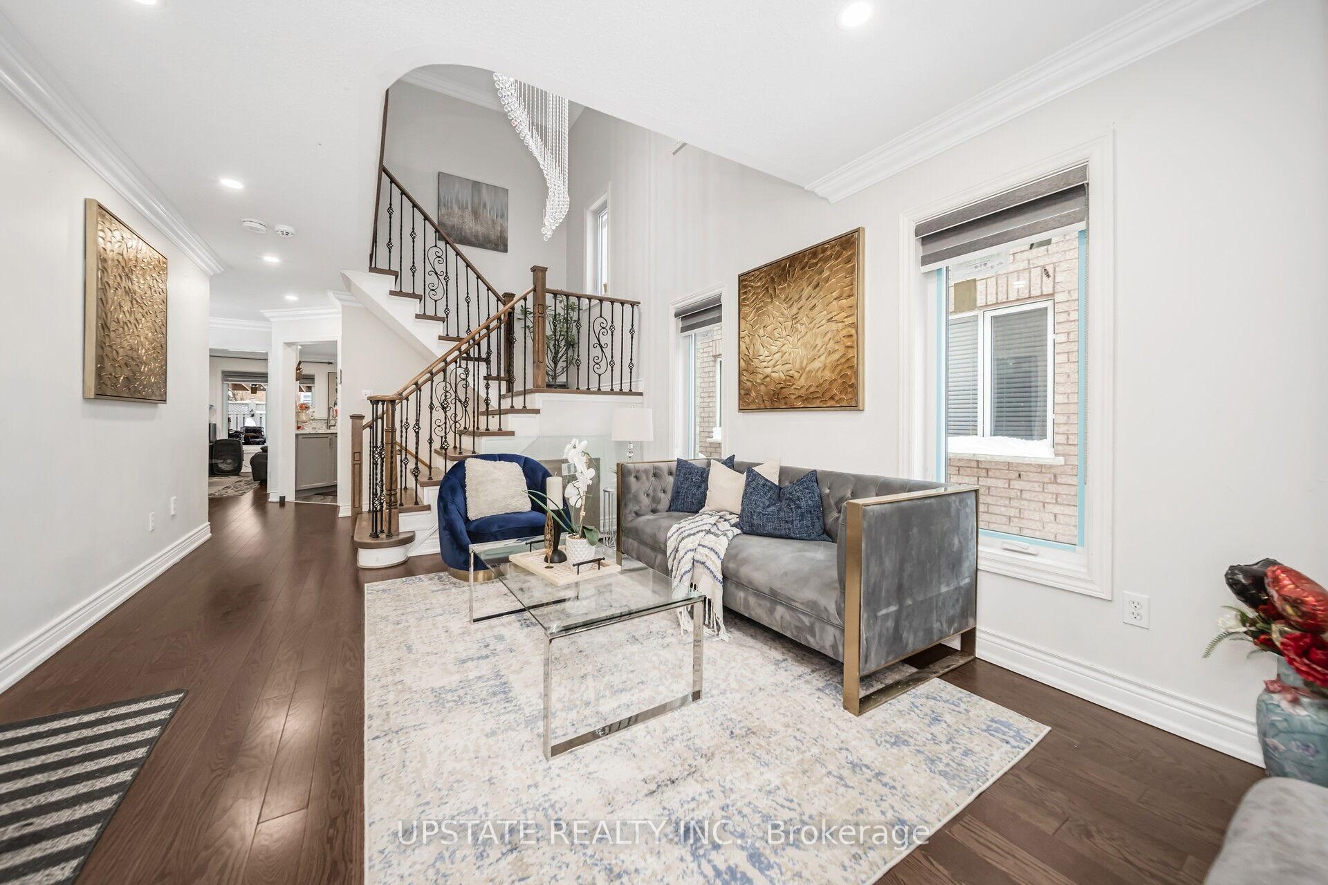 Photo 6 of 12 Bramfield Street, Brampton, Fletcher's Meadow — HOMEH