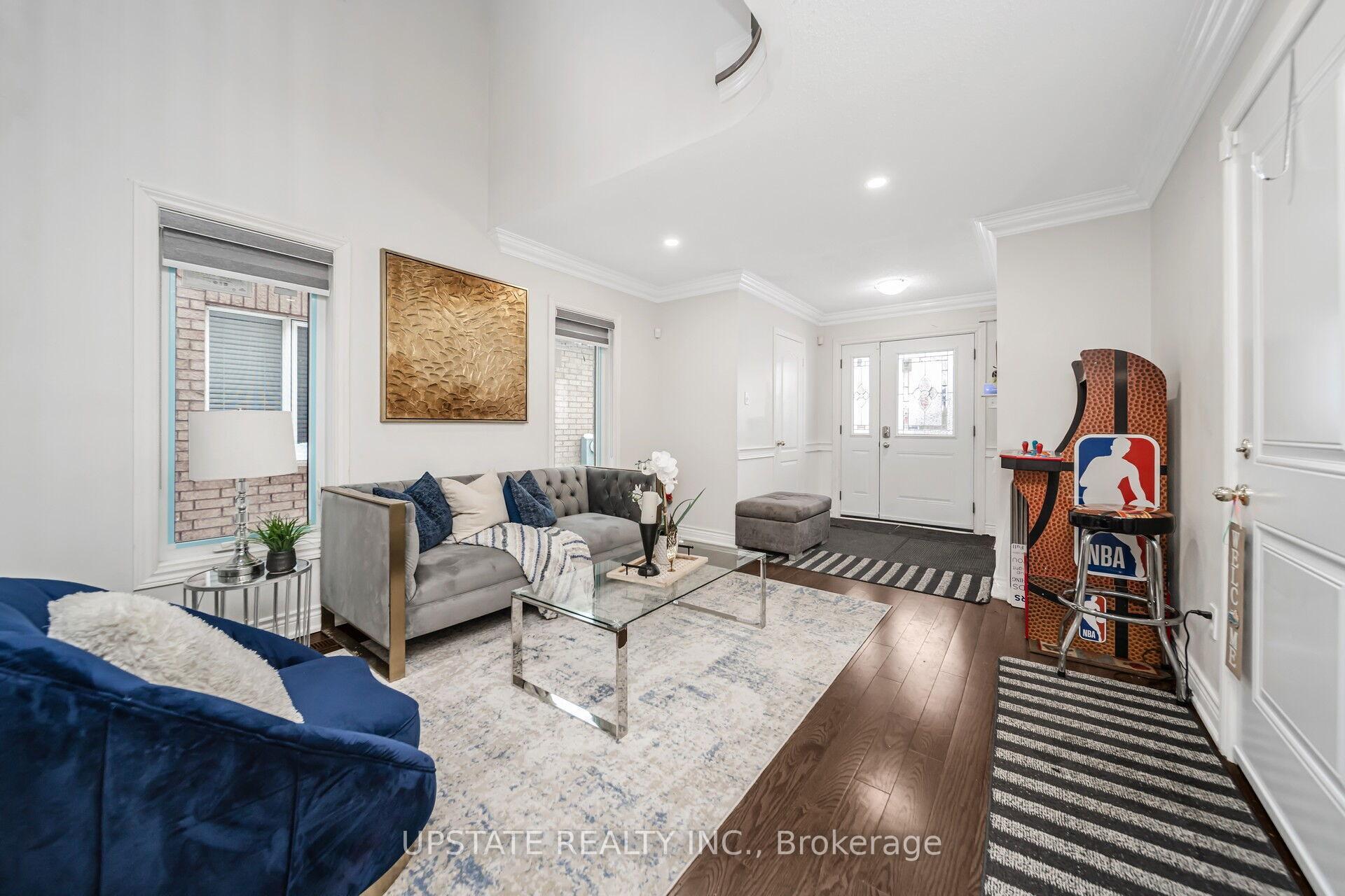 Photo 7 of 12 Bramfield Street, Brampton, Fletcher's Meadow — HOMEH