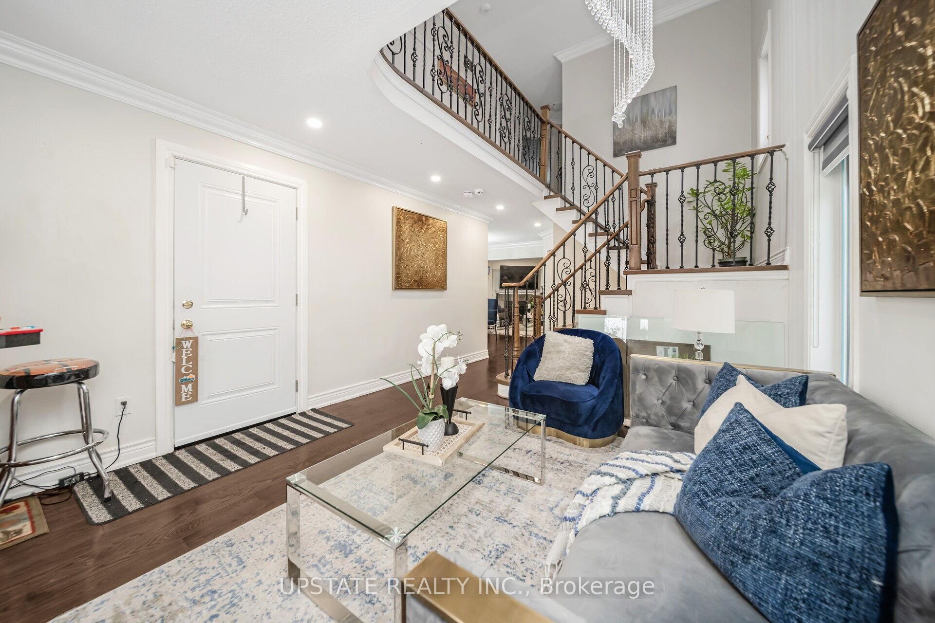 Photo 8 of 12 Bramfield Street, Brampton, Fletcher's Meadow — HOMEH