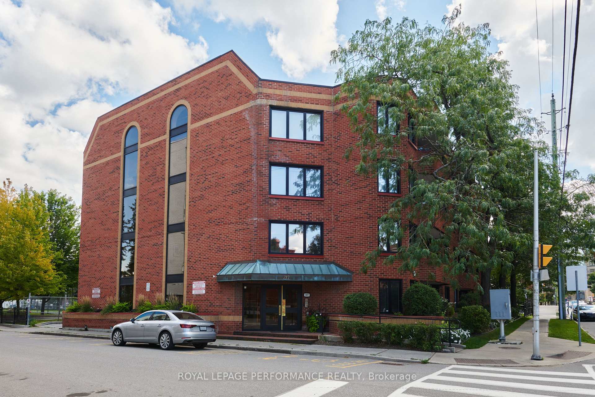 Photo 1 of Unit 201, 317 Metcalfe Street, Ottawa, Ottawa Centre — HOMEH
