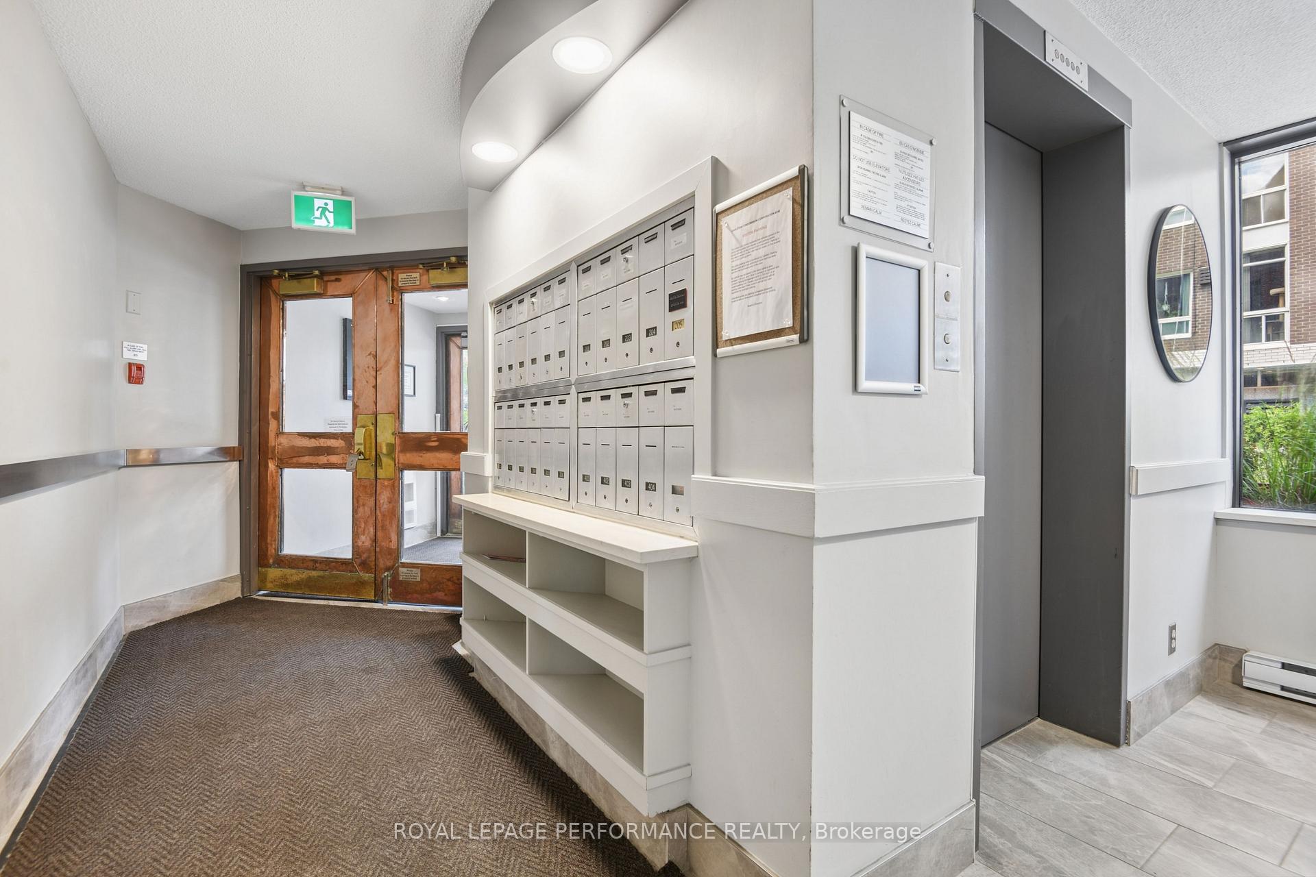 Photo 5 of Unit 201, 317 Metcalfe Street, Ottawa, Ottawa Centre — HOMEH
