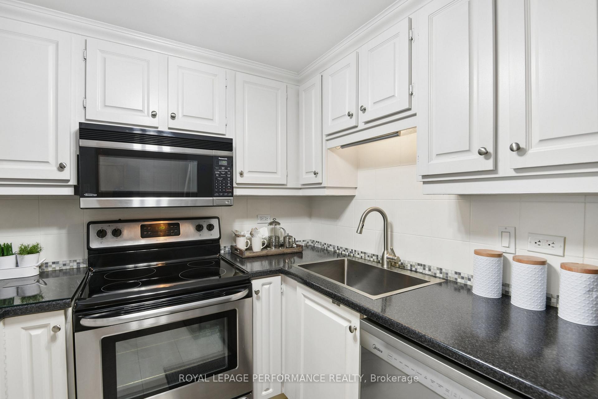 Photo 18 of Unit 201, 317 Metcalfe Street, Ottawa, Ottawa Centre — HOMEH