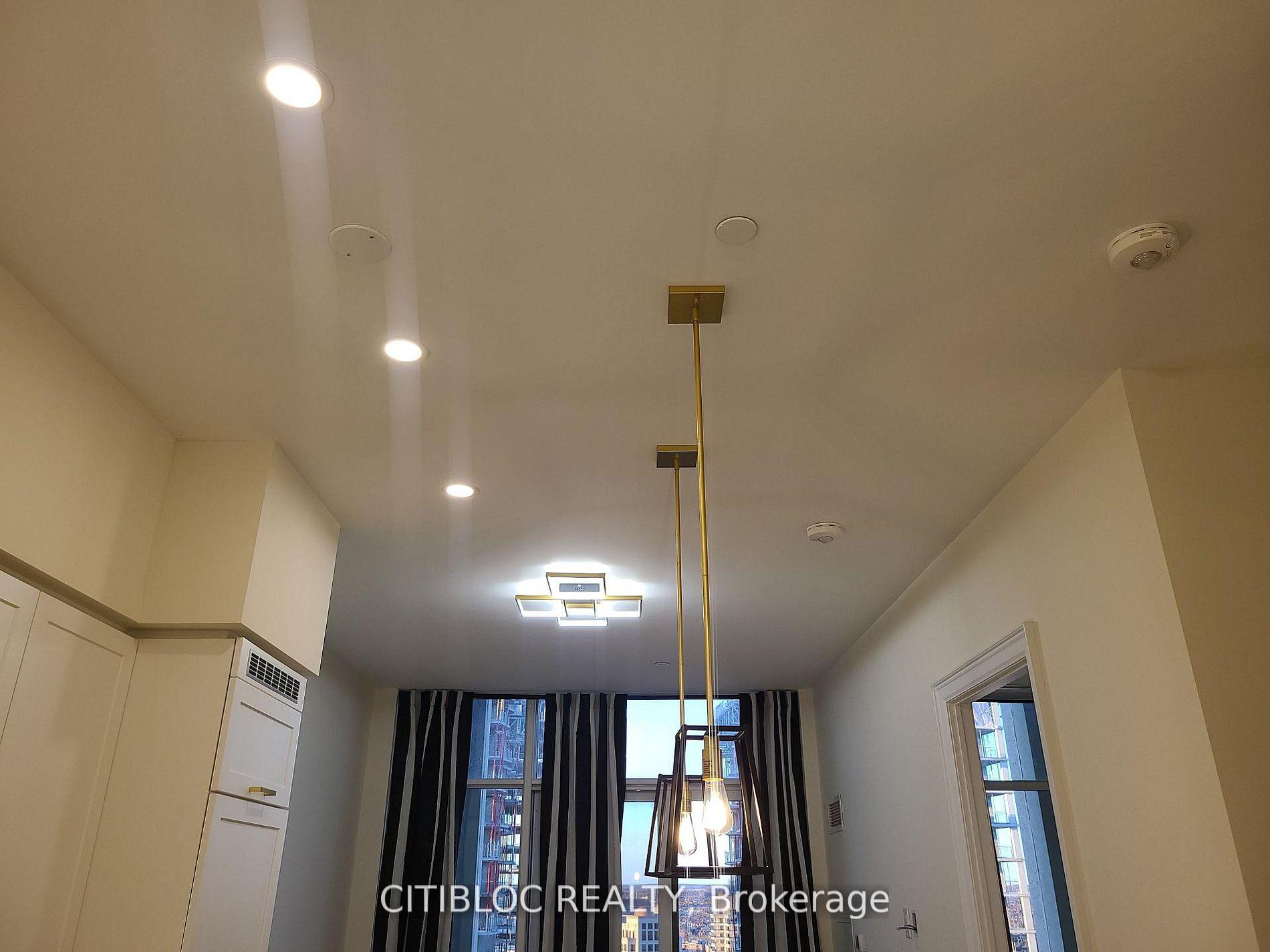 Photo 9 of Unit PH3, 9085 Jane Street, Vaughan, Concord — HOMEH
