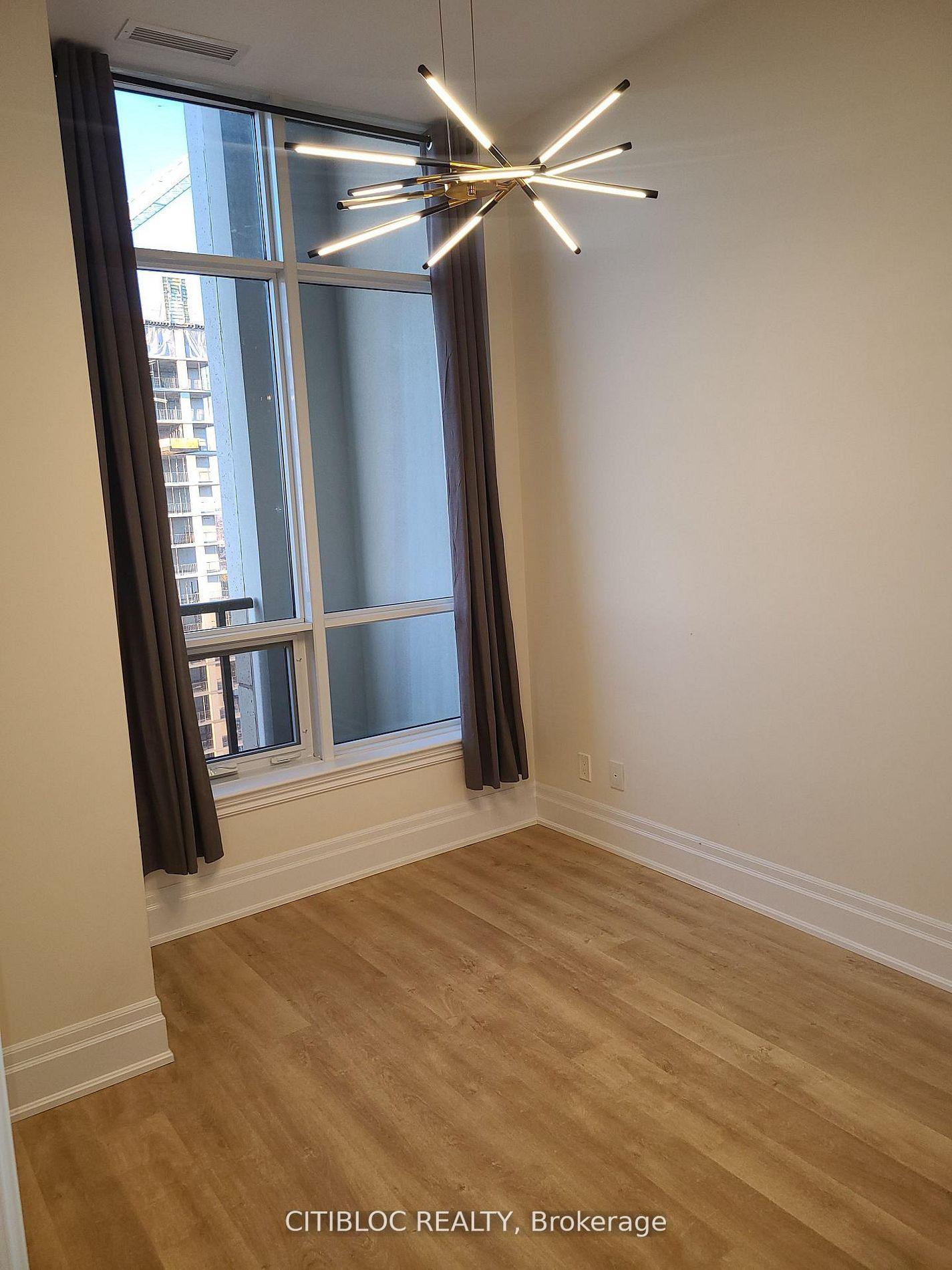 Photo 16 of Unit PH3, 9085 Jane Street, Vaughan, Concord — HOMEH