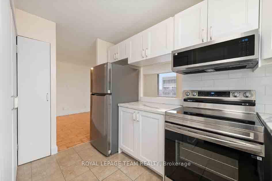 Photo 13 of Unit 901, 40 Arthur Street, Ottawa, West Centre Town — HOMEH