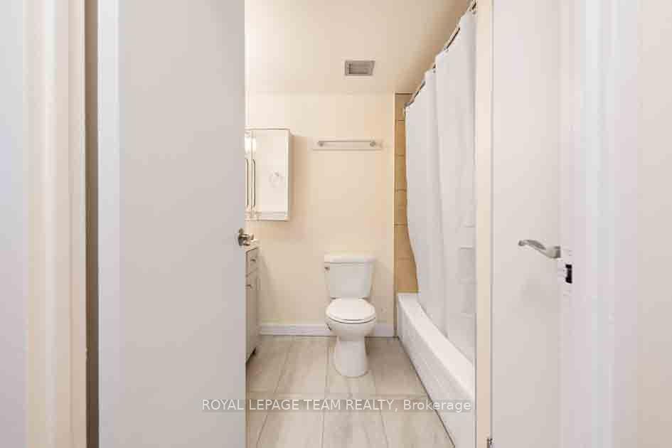 Photo 15 of Unit 901, 40 Arthur Street, Ottawa, West Centre Town — HOMEH