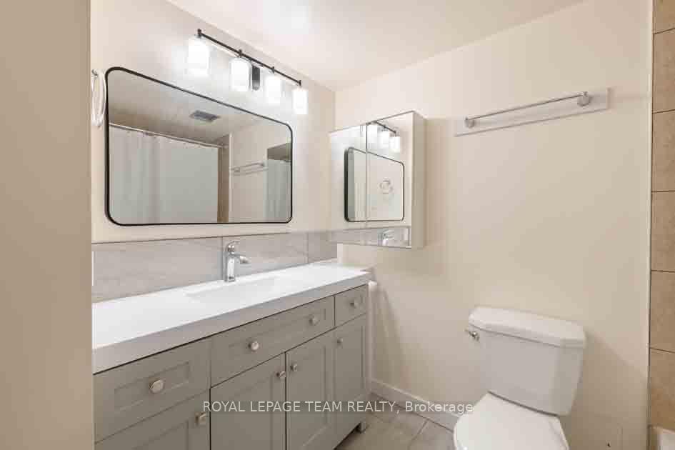 Photo 16 of Unit 901, 40 Arthur Street, Ottawa, West Centre Town — HOMEH