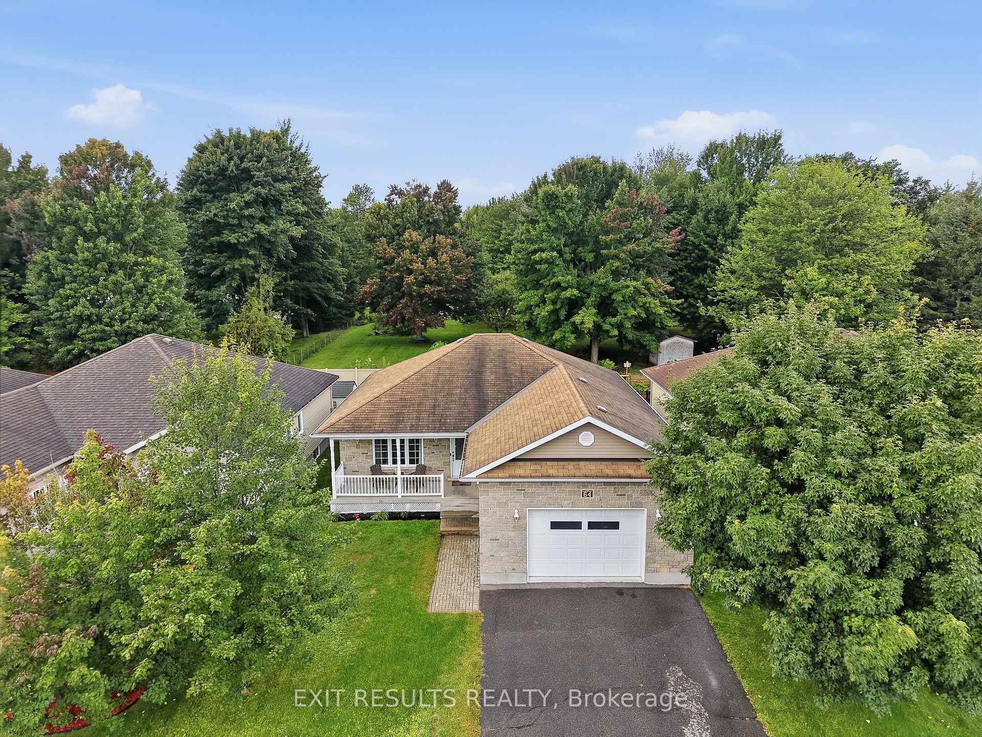 Photo of 64 Giroux Street
