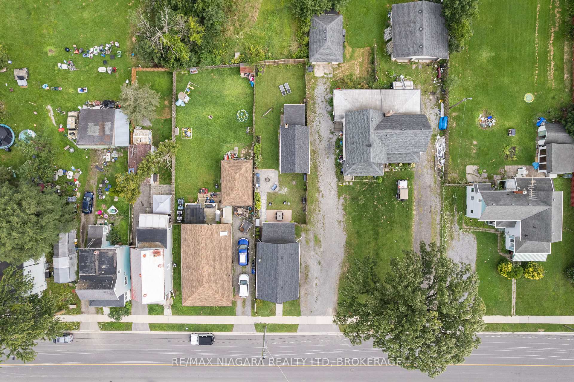 Photo 31 of 155 Broadway Street, Welland, Broadway — HOMEH