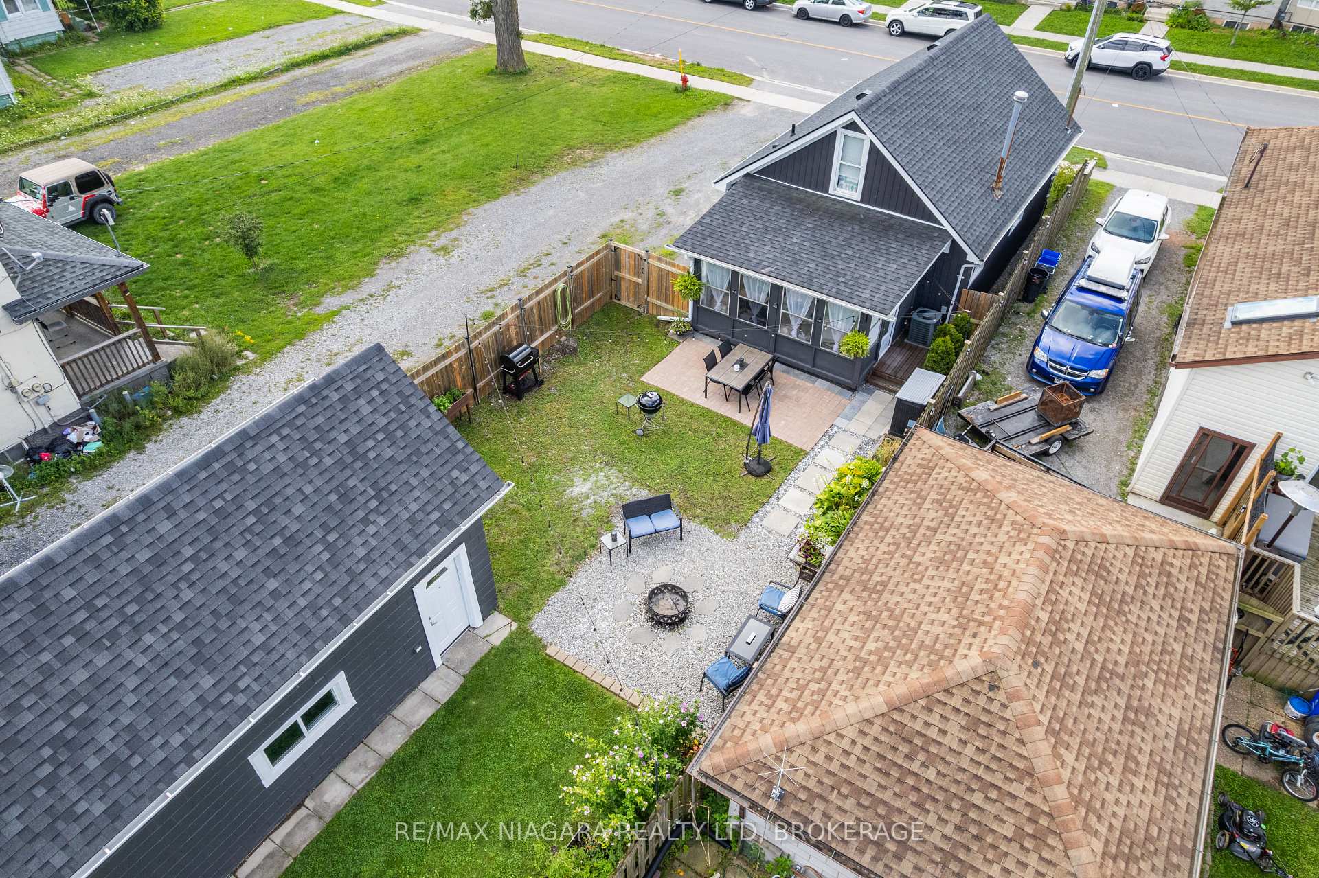 Photo 39 of 155 Broadway Street, Welland, Broadway — HOMEH