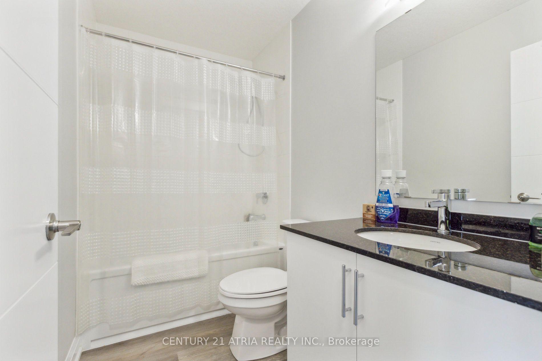 Photo 32 of 36 Steele Crescent, Guelph, St. Patrick's Ward — HOMEH